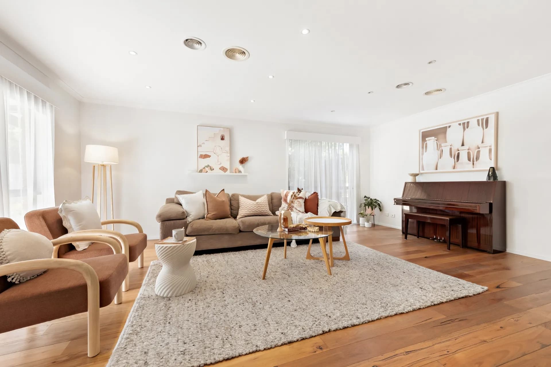 2 Pigalle Drive, Mornington - Thumbnail 2