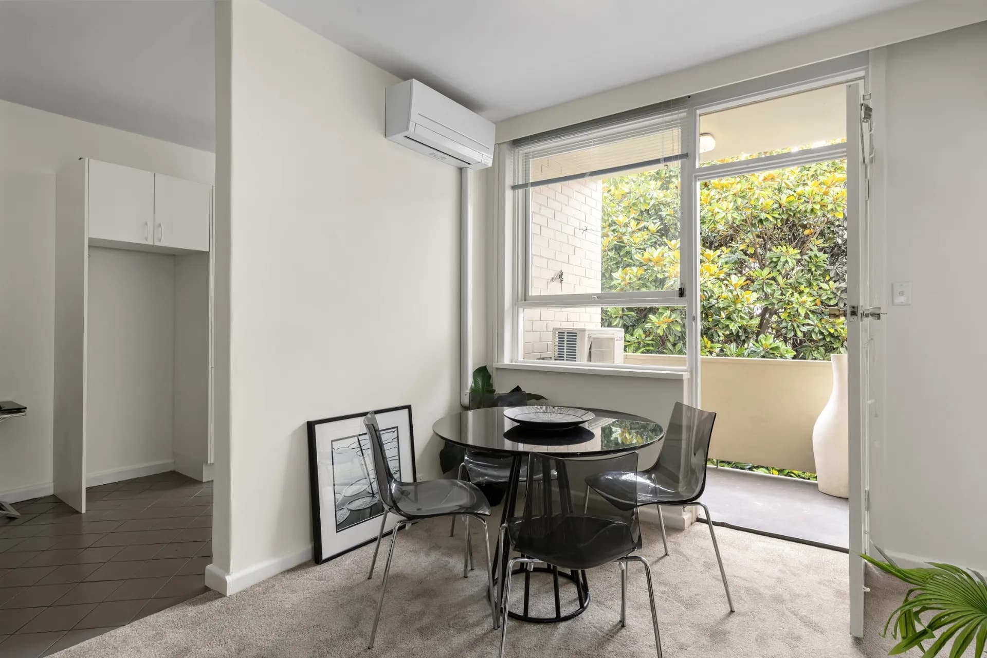 17/30 Mona Place, South Yarra - Thumbnail 4