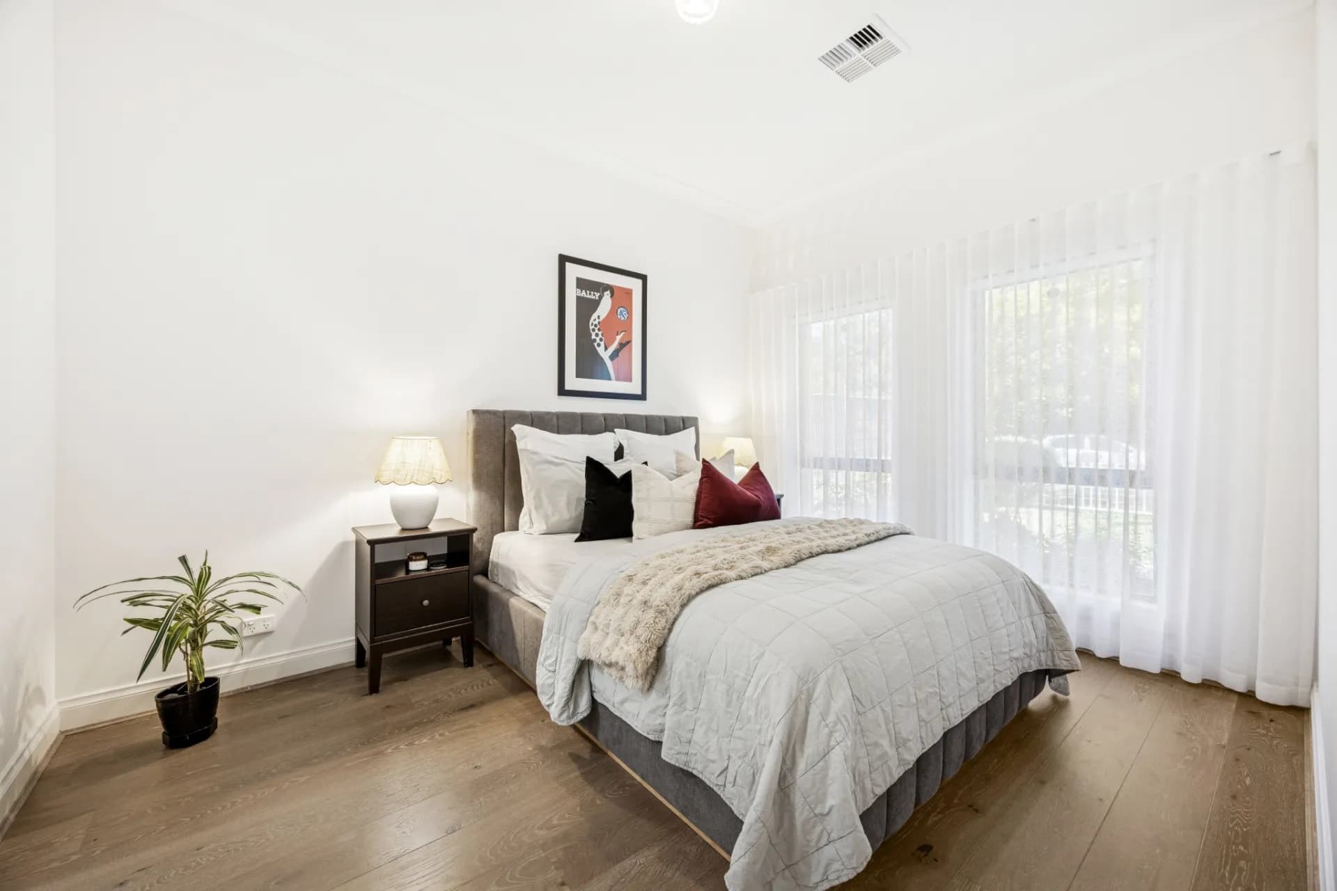 20B Dix Avenue, Marden - Thumbnail 2