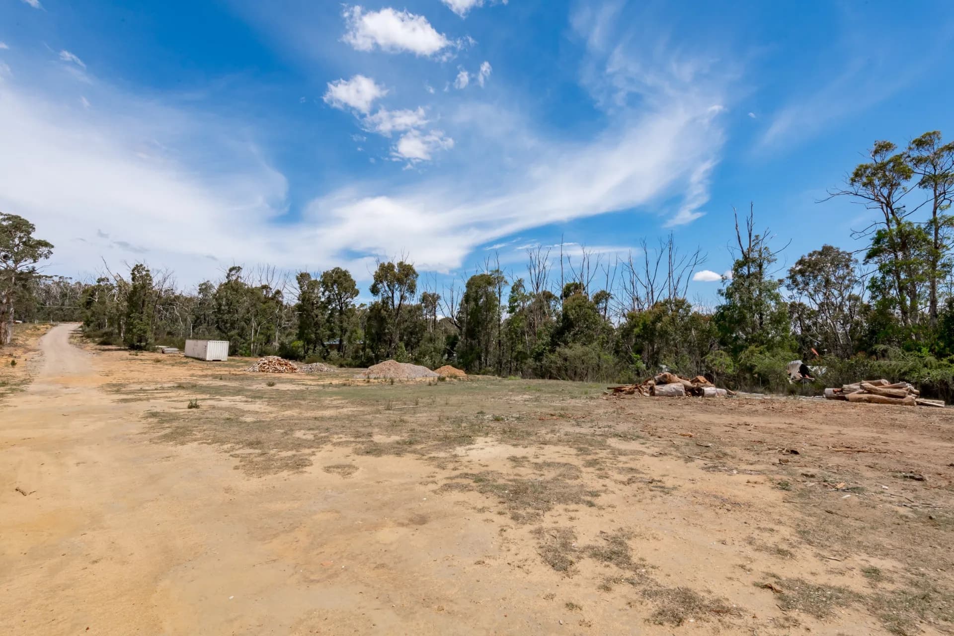 70 Valley View Road, Dargan - Thumbnail 2
