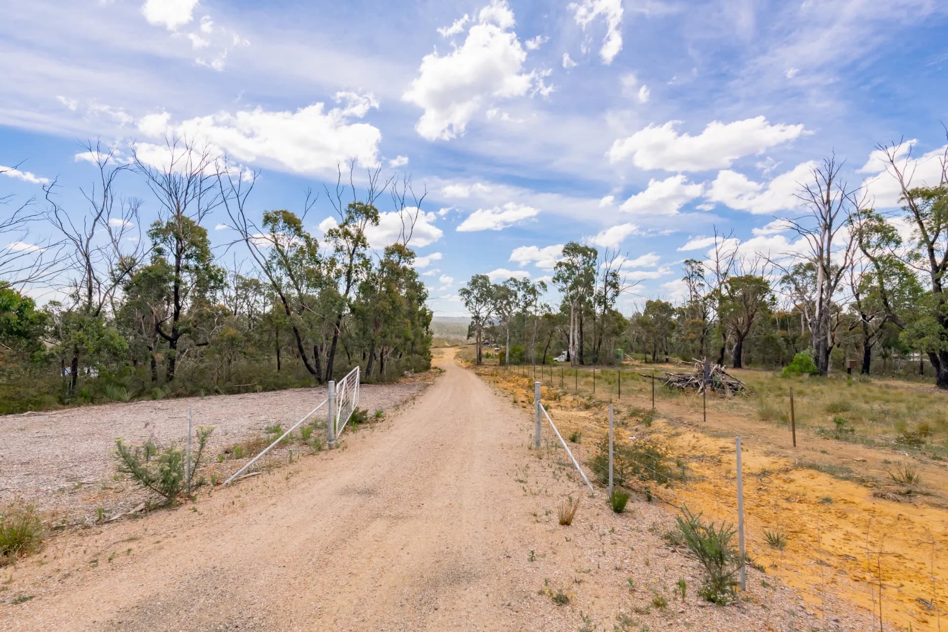 70 Valley View Road, Dargan - Thumbnail 5