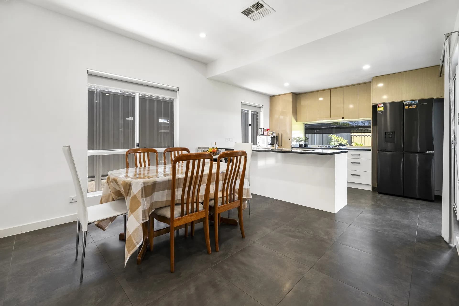11B  Gould  Street, Para Hills - Thumbnail 3