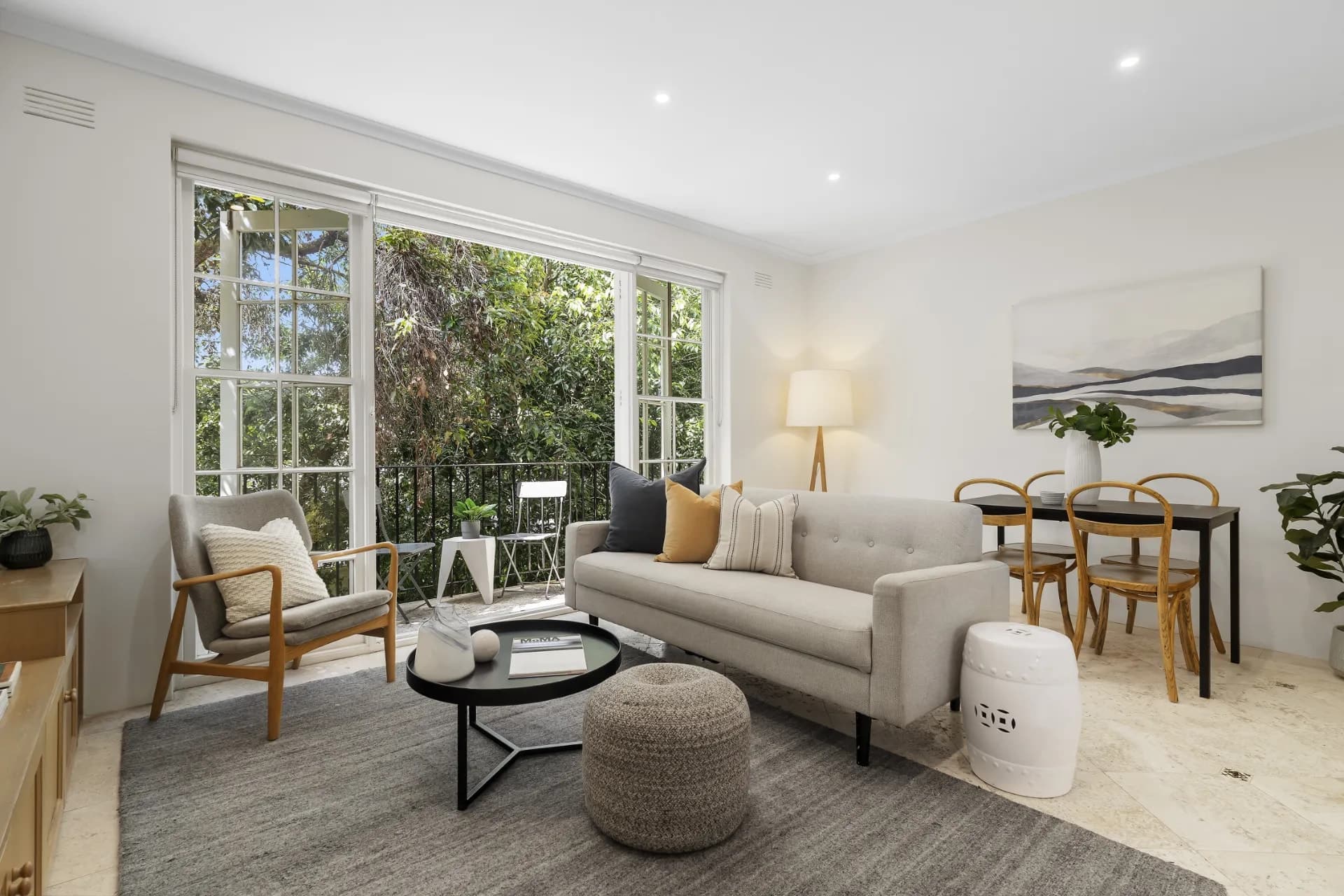 11/99 Caroline Street, South Yarra - Image 1