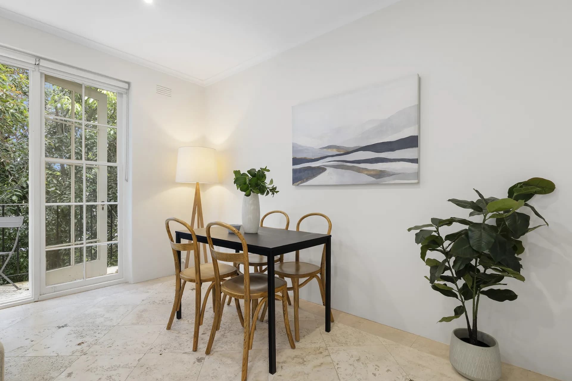 11/99 Caroline Street, South Yarra - Thumbnail 5
