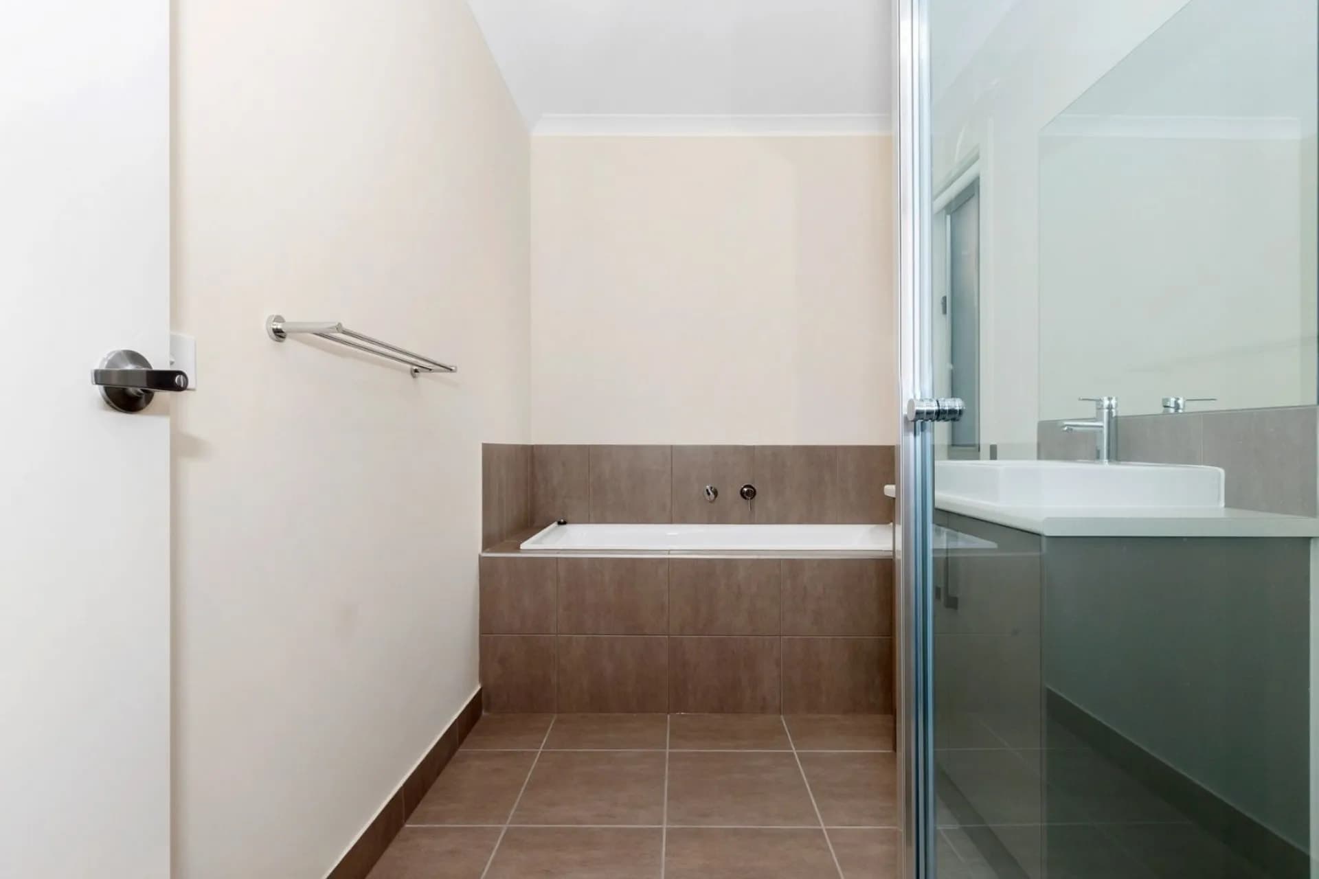 9 Magellan Crescent, Werribee - Thumbnail 5