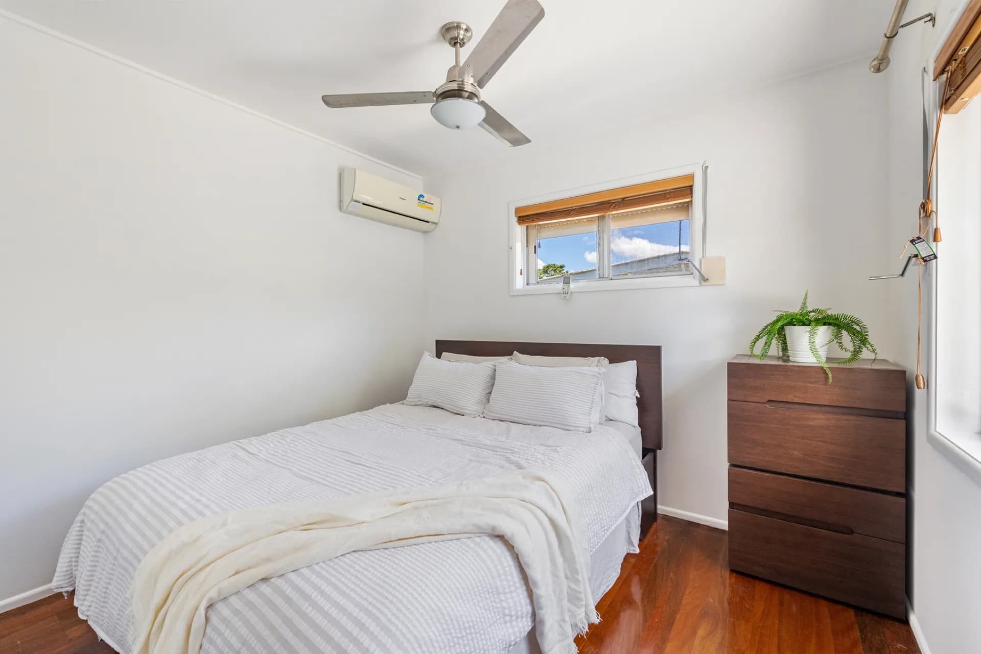 9 Conifer Street, Daisy Hill - Thumbnail 8