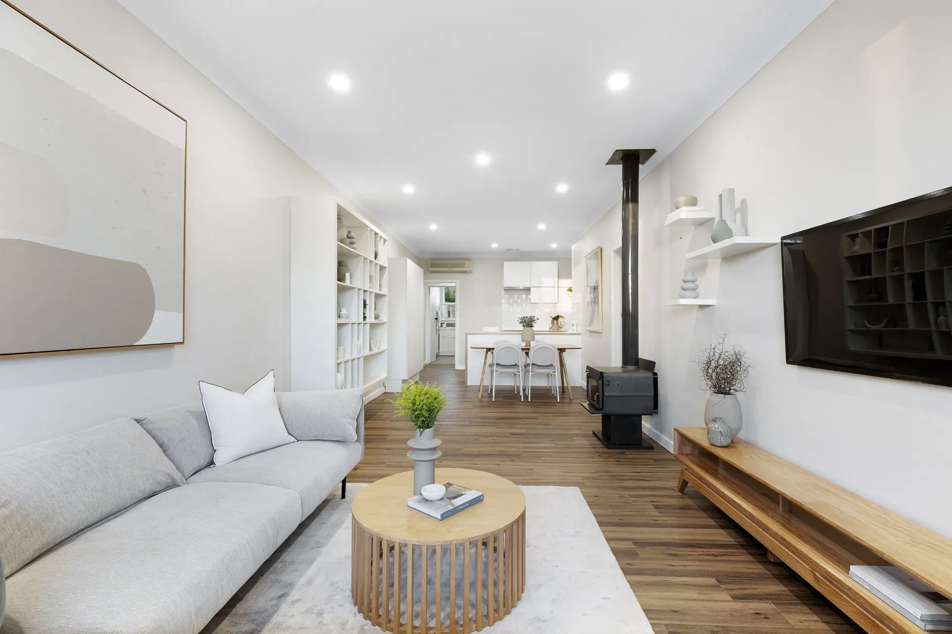 35A Newton Street, Bayswater - Image 1