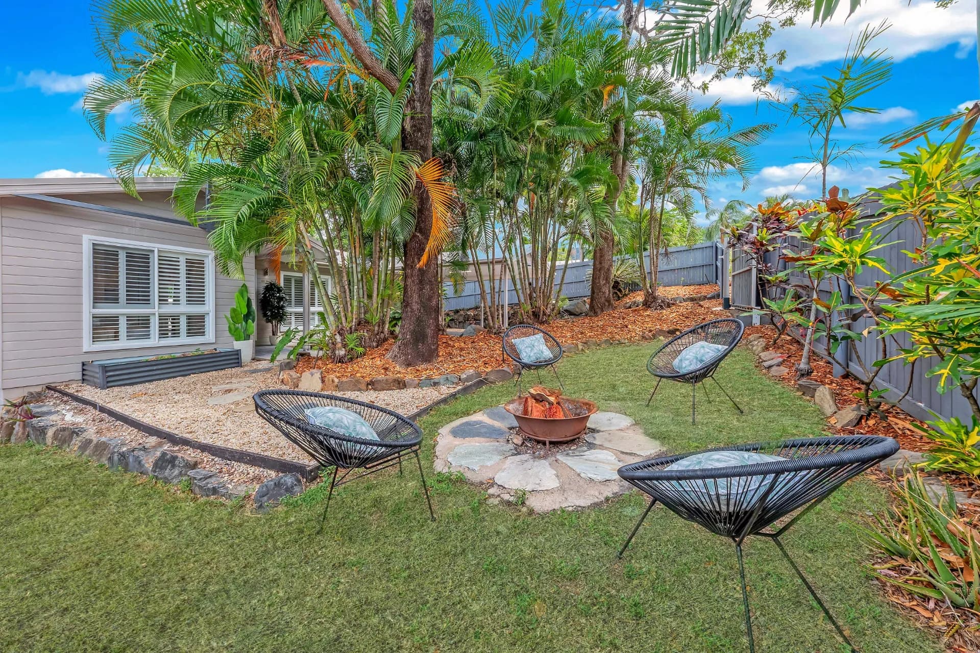 33 Jubilee Pocket Road, Jubilee Pocket - Thumbnail 2