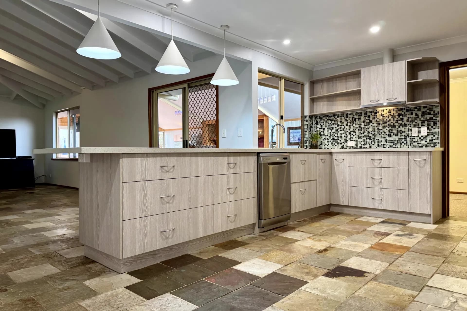 9 Bath Street, Manjimup, WA, Manjimup - Thumbnail 2