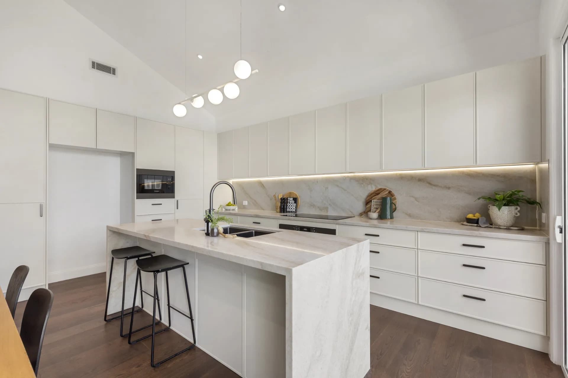 48 Braye Street, Mayfield - Thumbnail 4