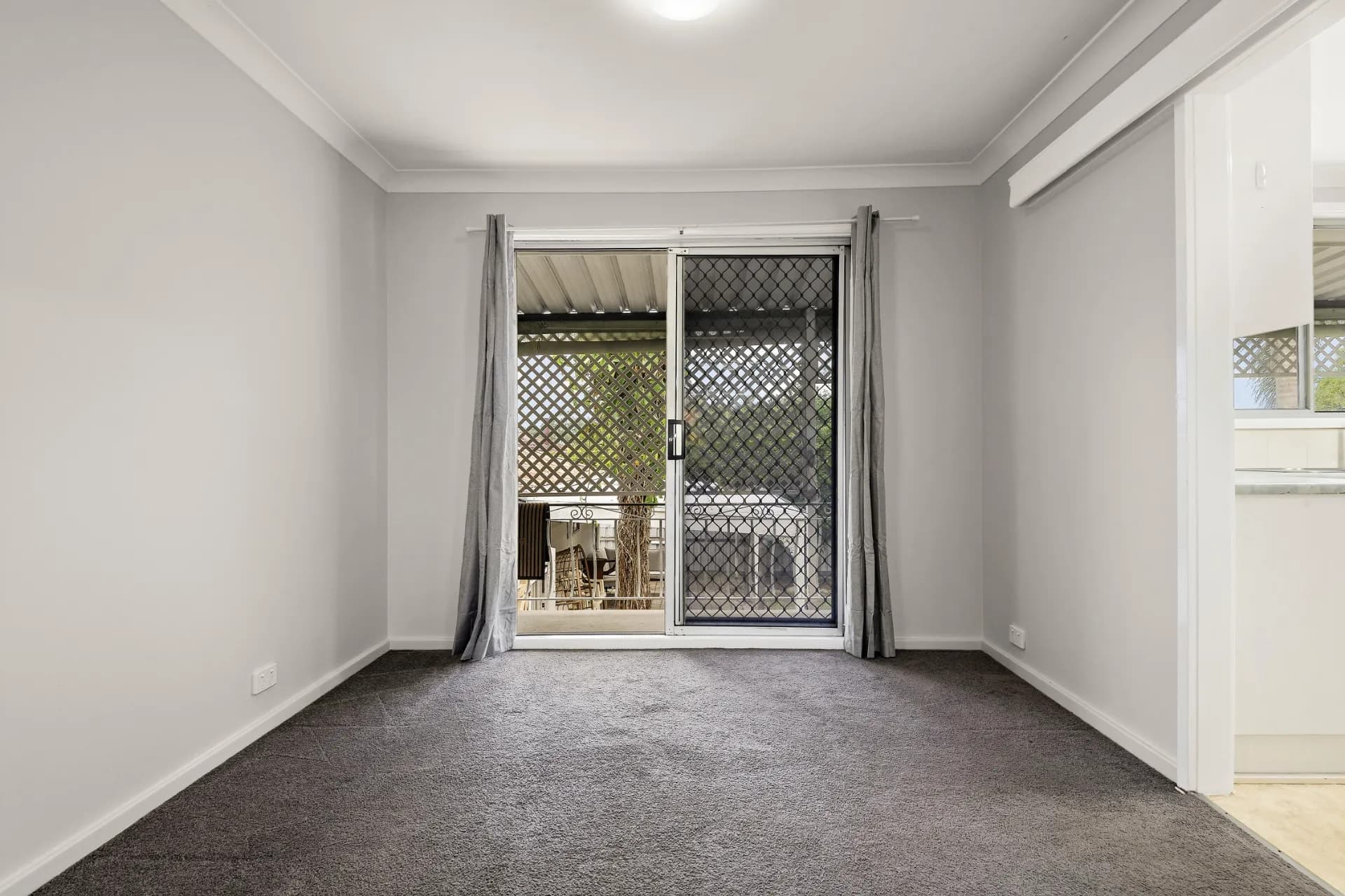 31 Buffier Crescent, Rutherford - Thumbnail 4
