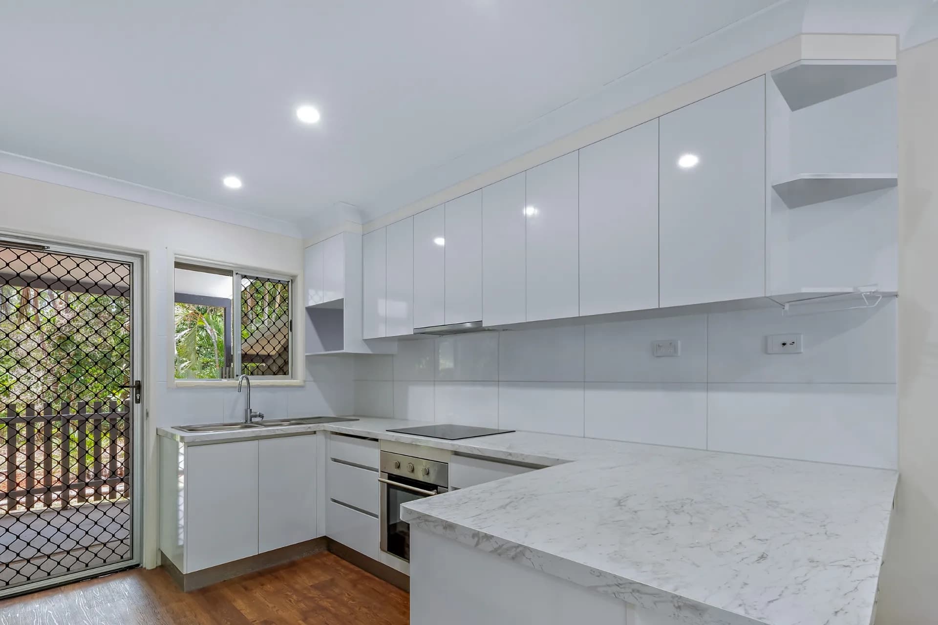 28/28 Island Drive, Cannonvale, QLD, Cannonvale - Thumbnail 2