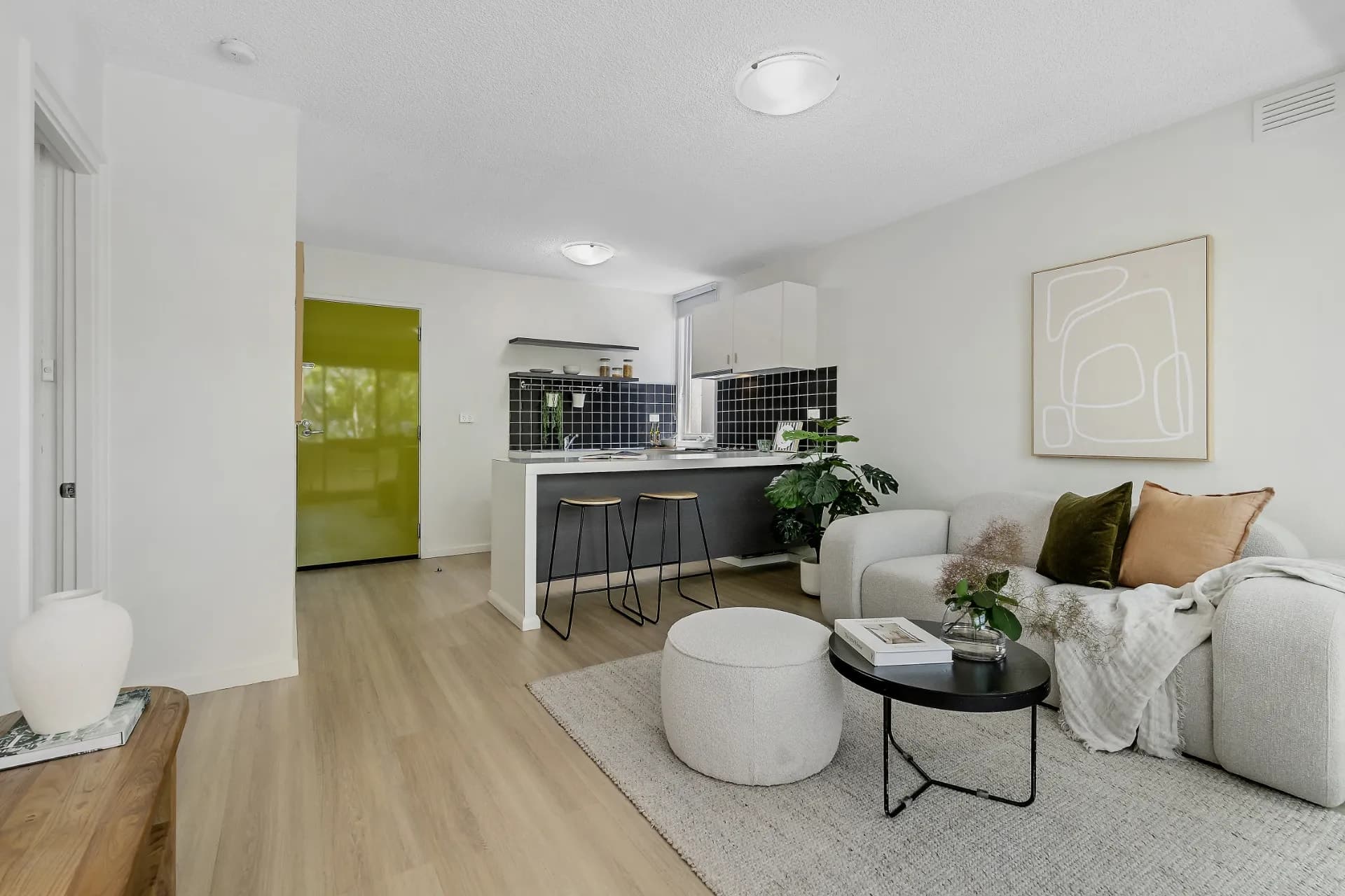 4/62 Cunningham Street, Northcote - Thumbnail 2