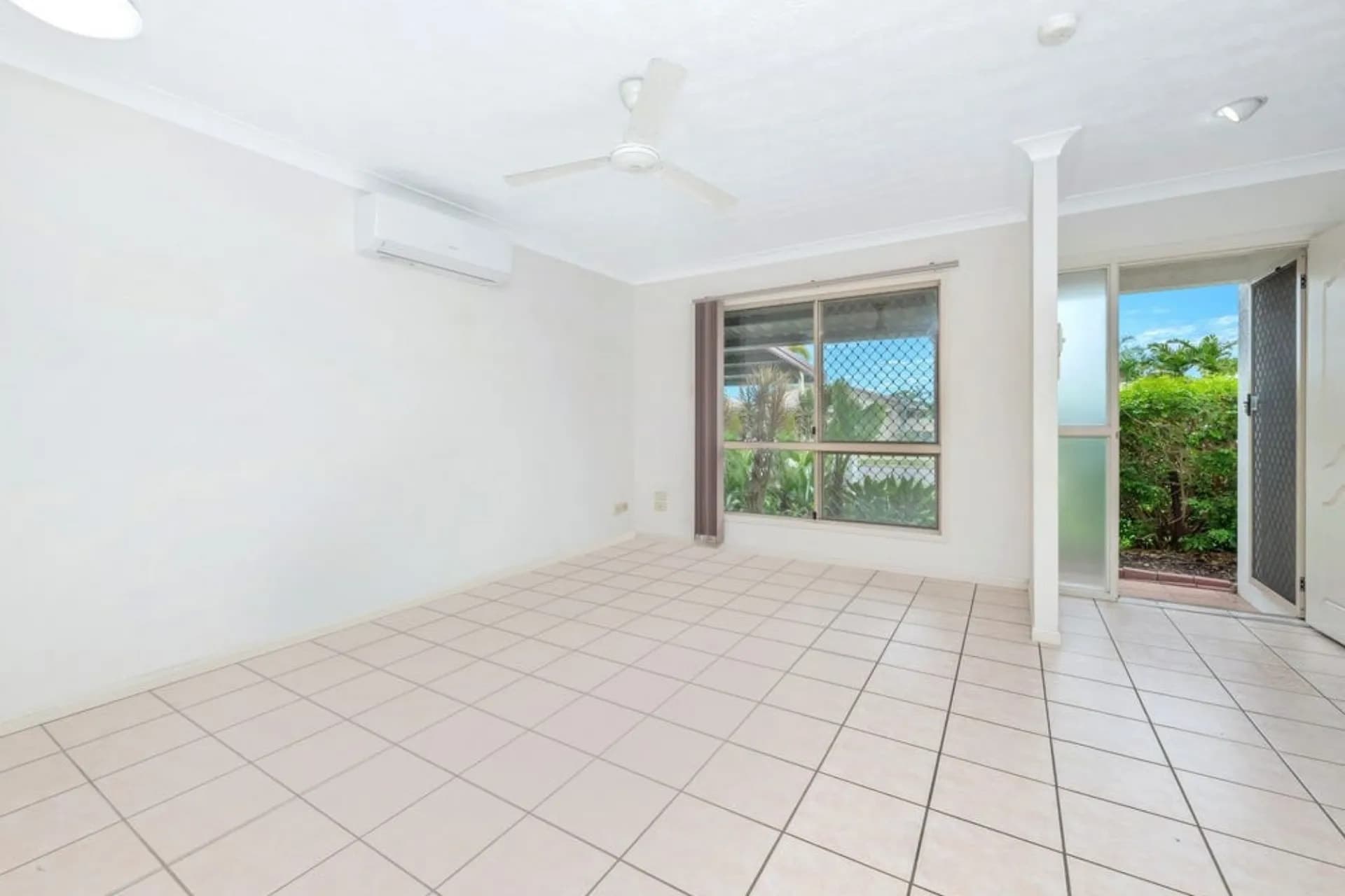 9 Lomond  Street, Kirwan - Thumbnail 2