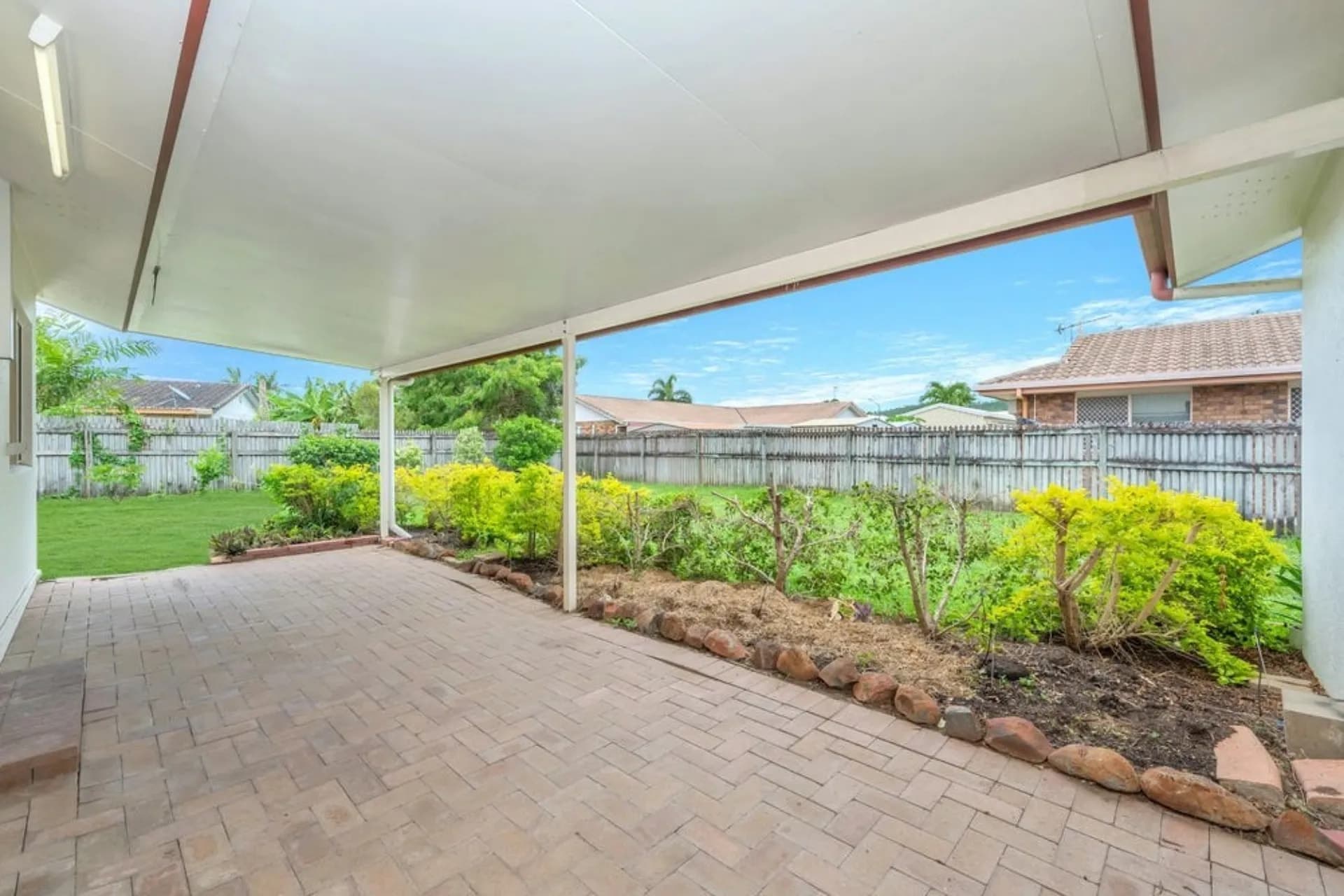 9 Lomond  Street, Kirwan - Thumbnail 6