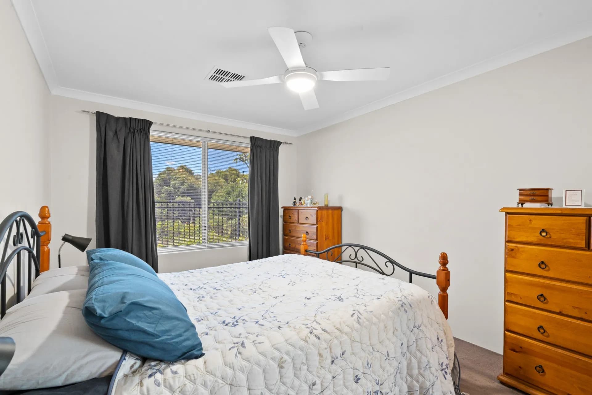 34 Cawana Parkway, Lakelands, WA, Lakelands - Thumbnail 6