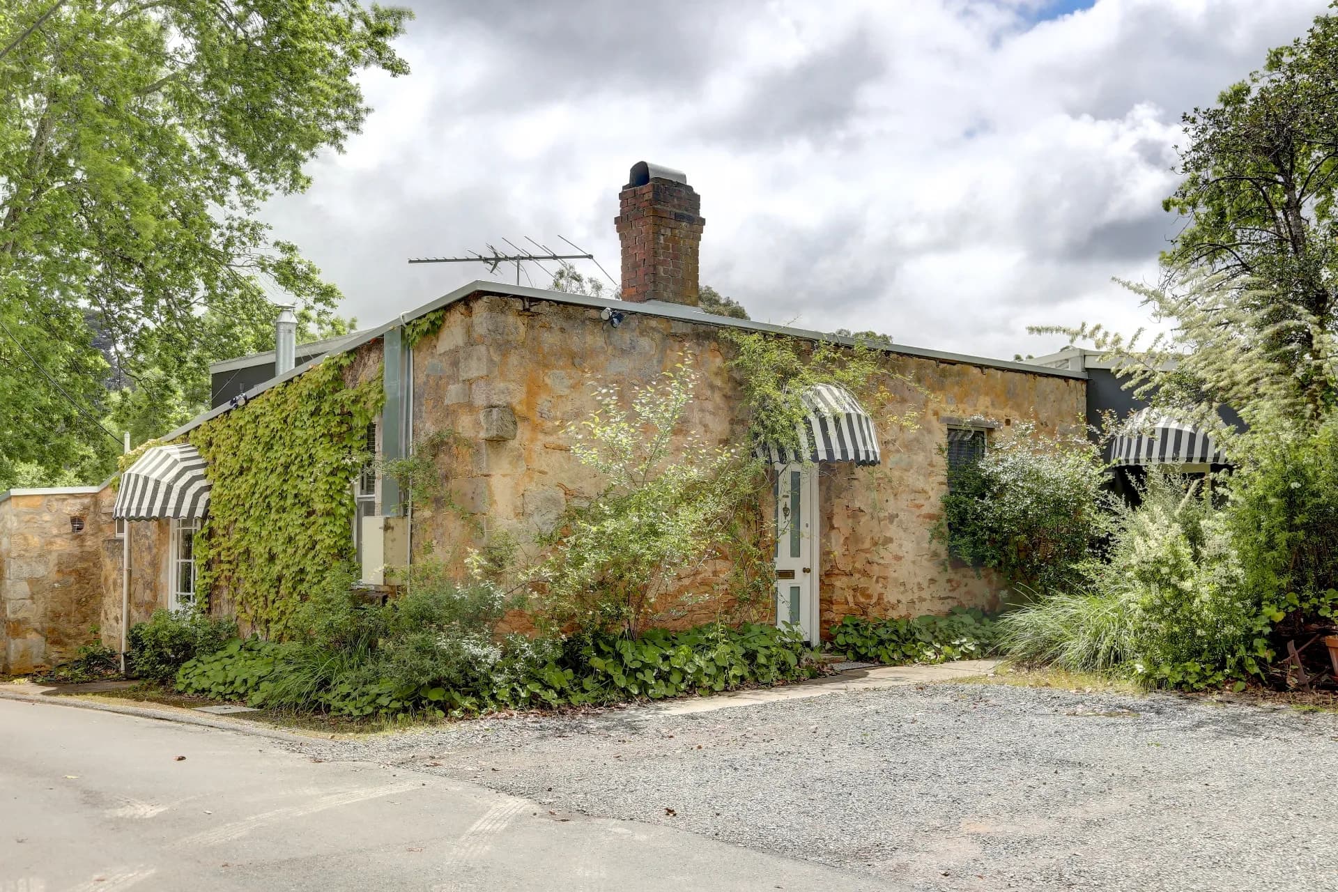1/155 Mount Barker Road, Stirling - Thumbnail 2