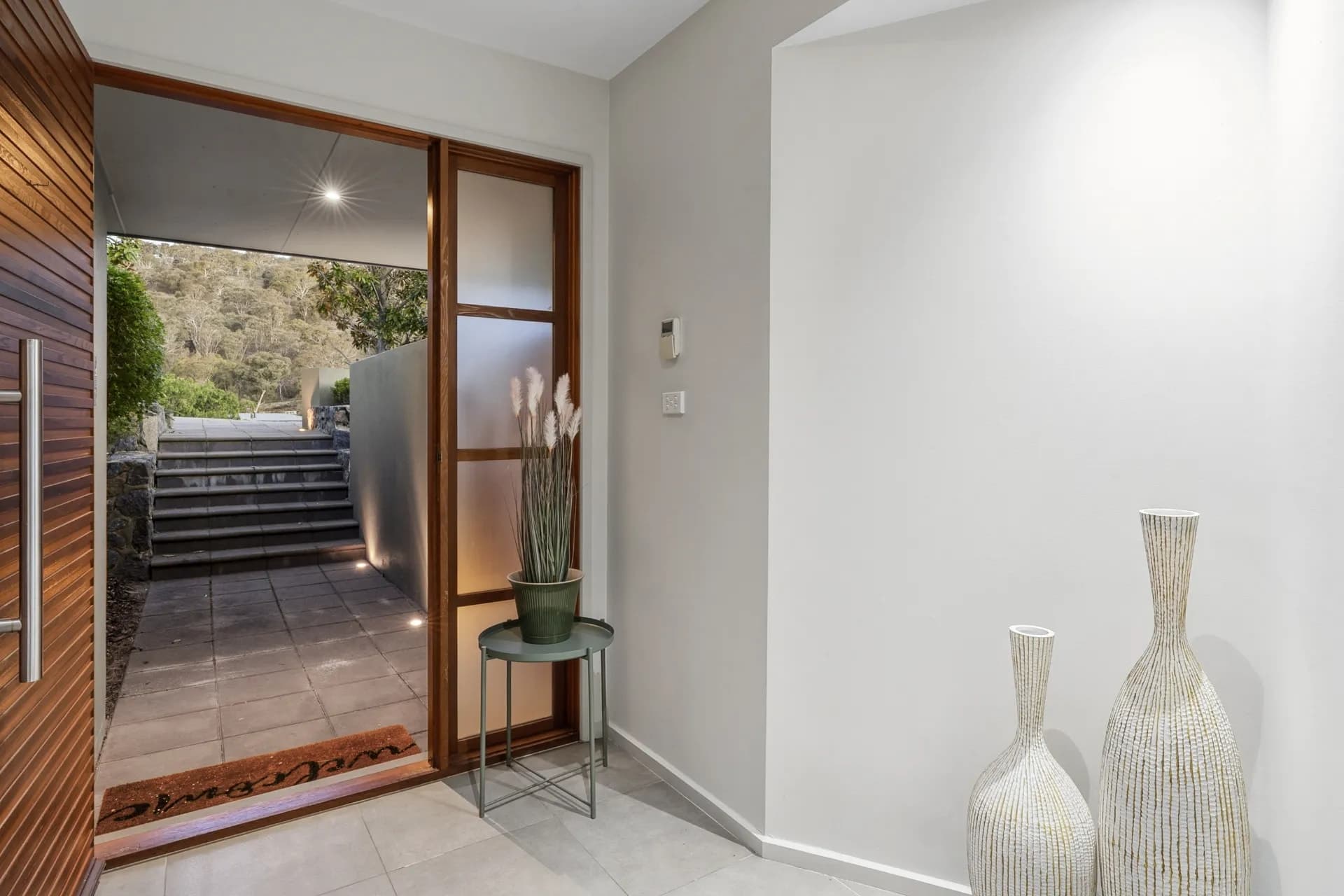 8 Laurence Close, Jerrabomberra, NSW, Jerrabomberra - Thumbnail 4