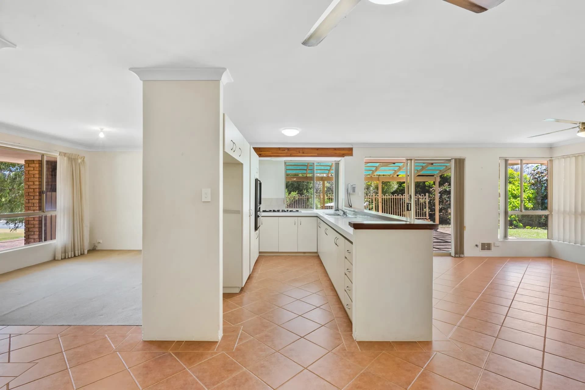 5 Ozone Court, Halls Head - Thumbnail 4