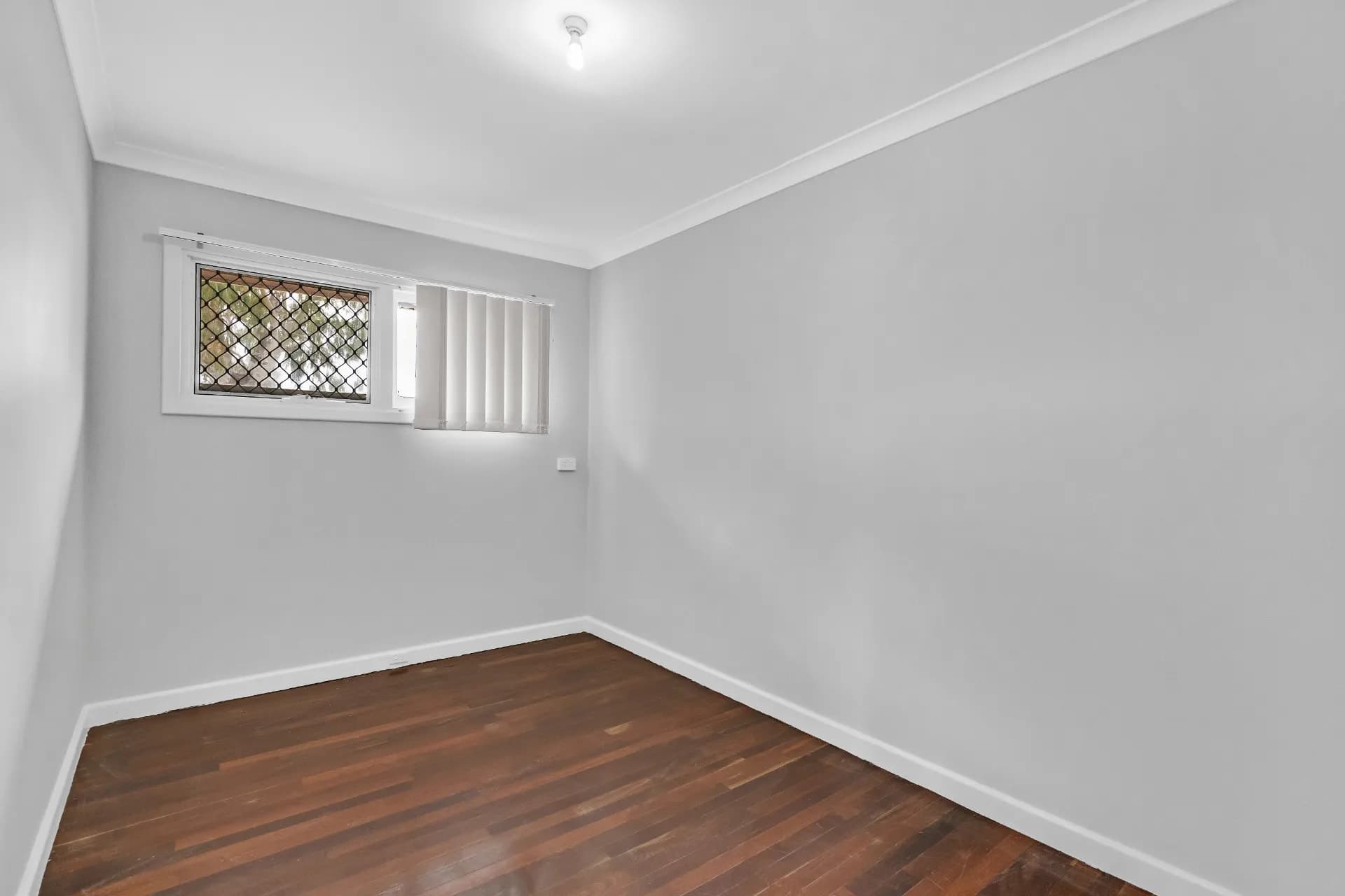 84 Parade Road, Withers, WA, Withers - Thumbnail 6