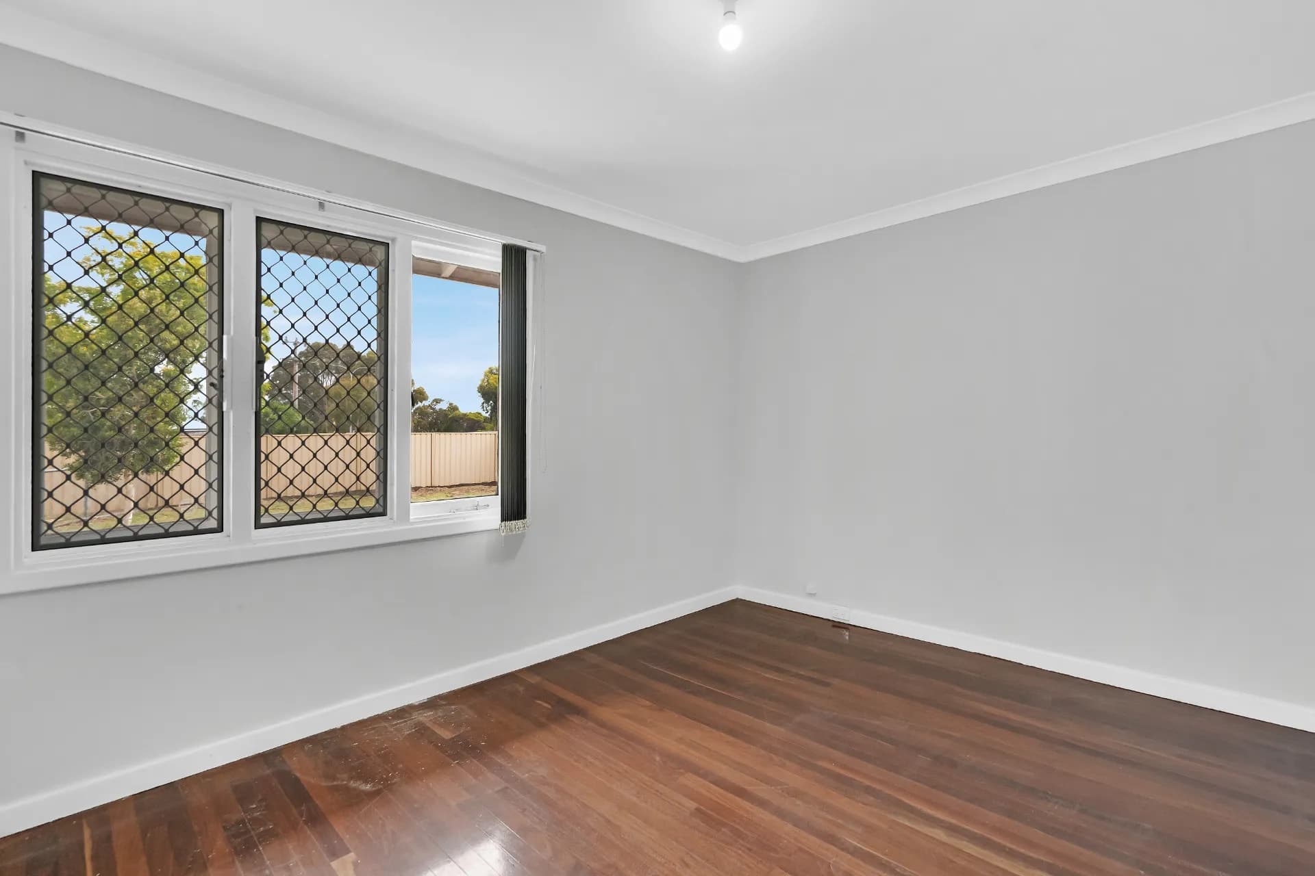 84 Parade Road, Withers, WA, Withers - Thumbnail 7