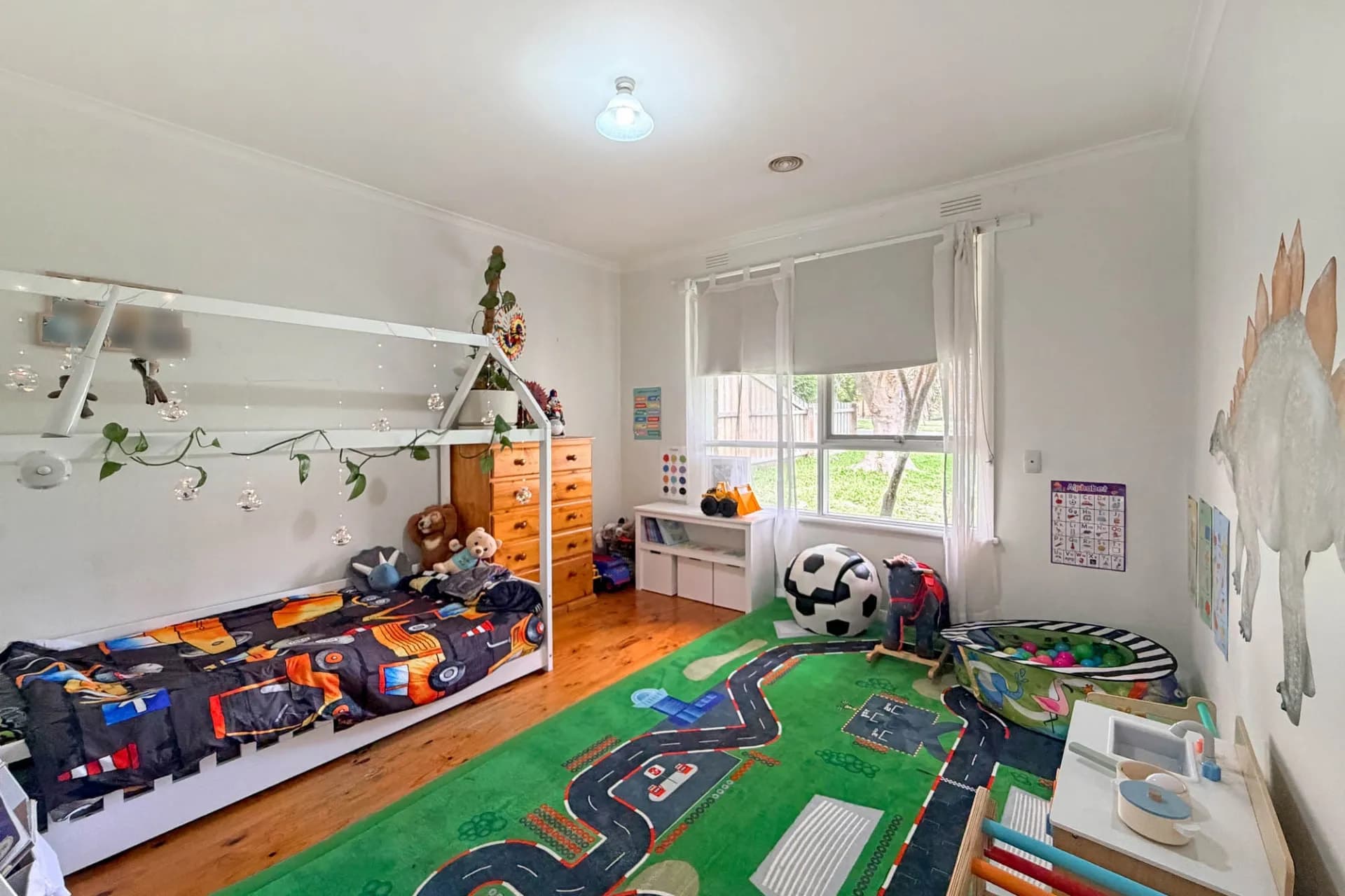 8 Sinclair Street, Warragul, VIC, Warragul - Thumbnail 7