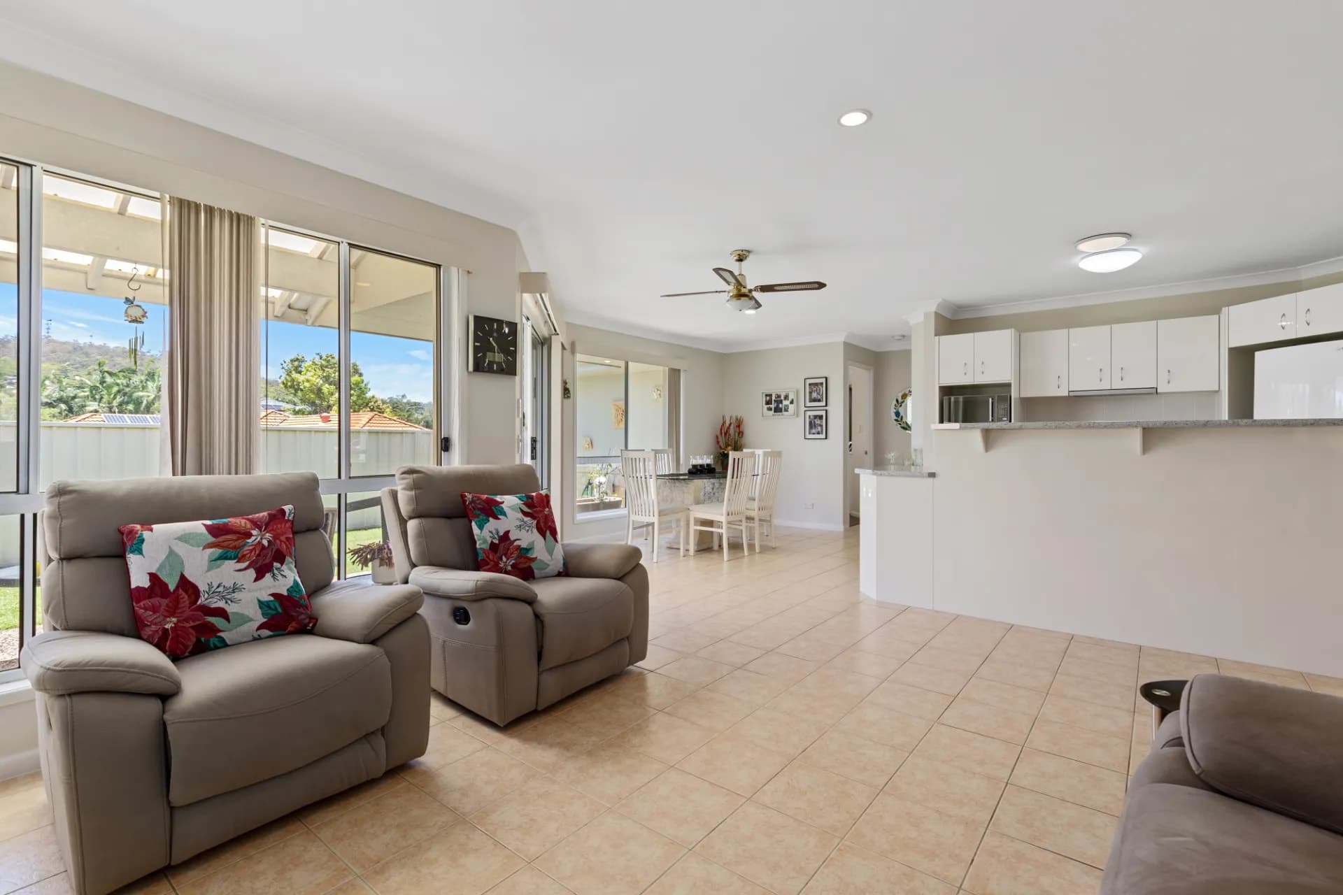 34 Leighanne Crescent, Arundel - Thumbnail 4