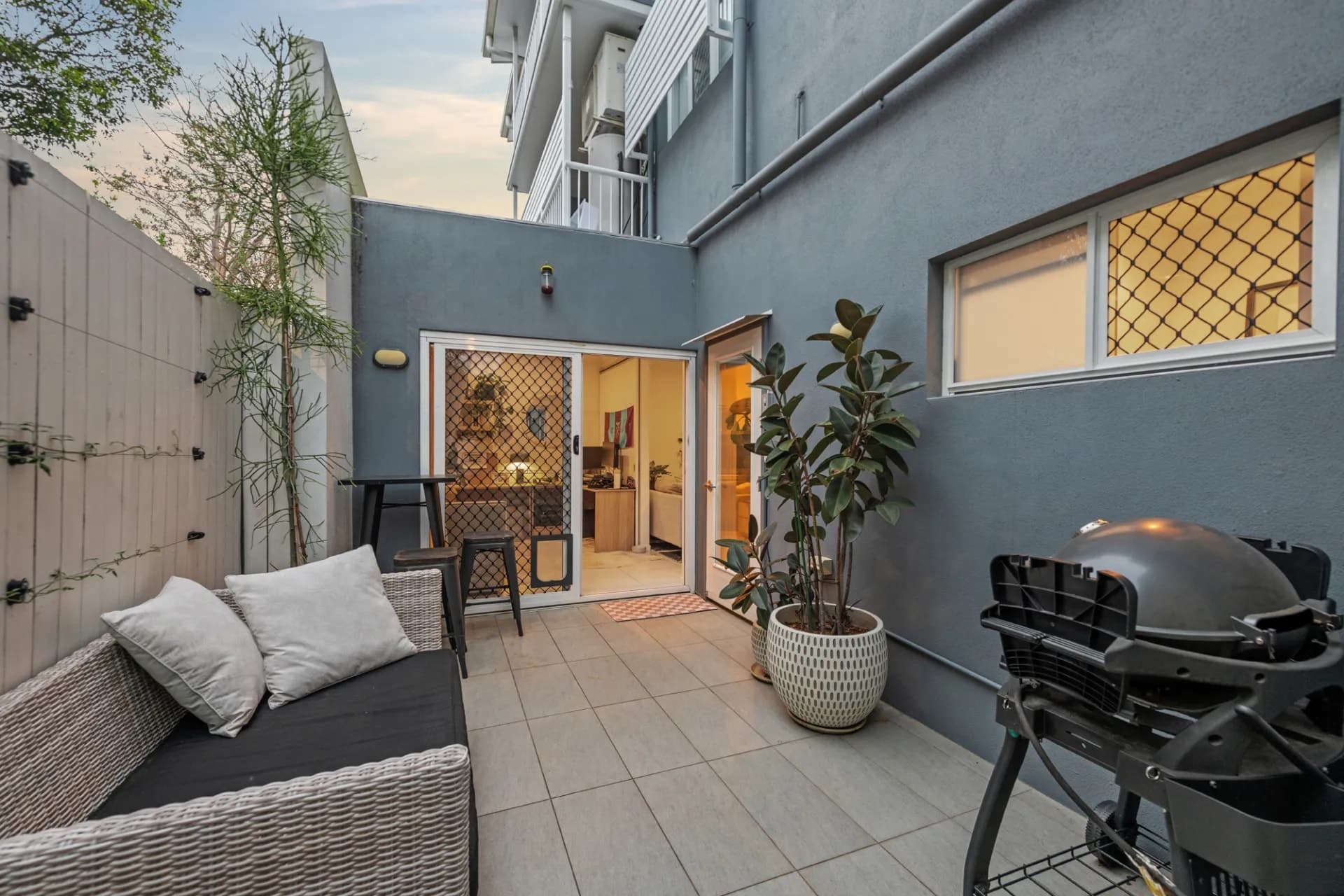 2/44 Jackson Street, Hamilton - Thumbnail 6