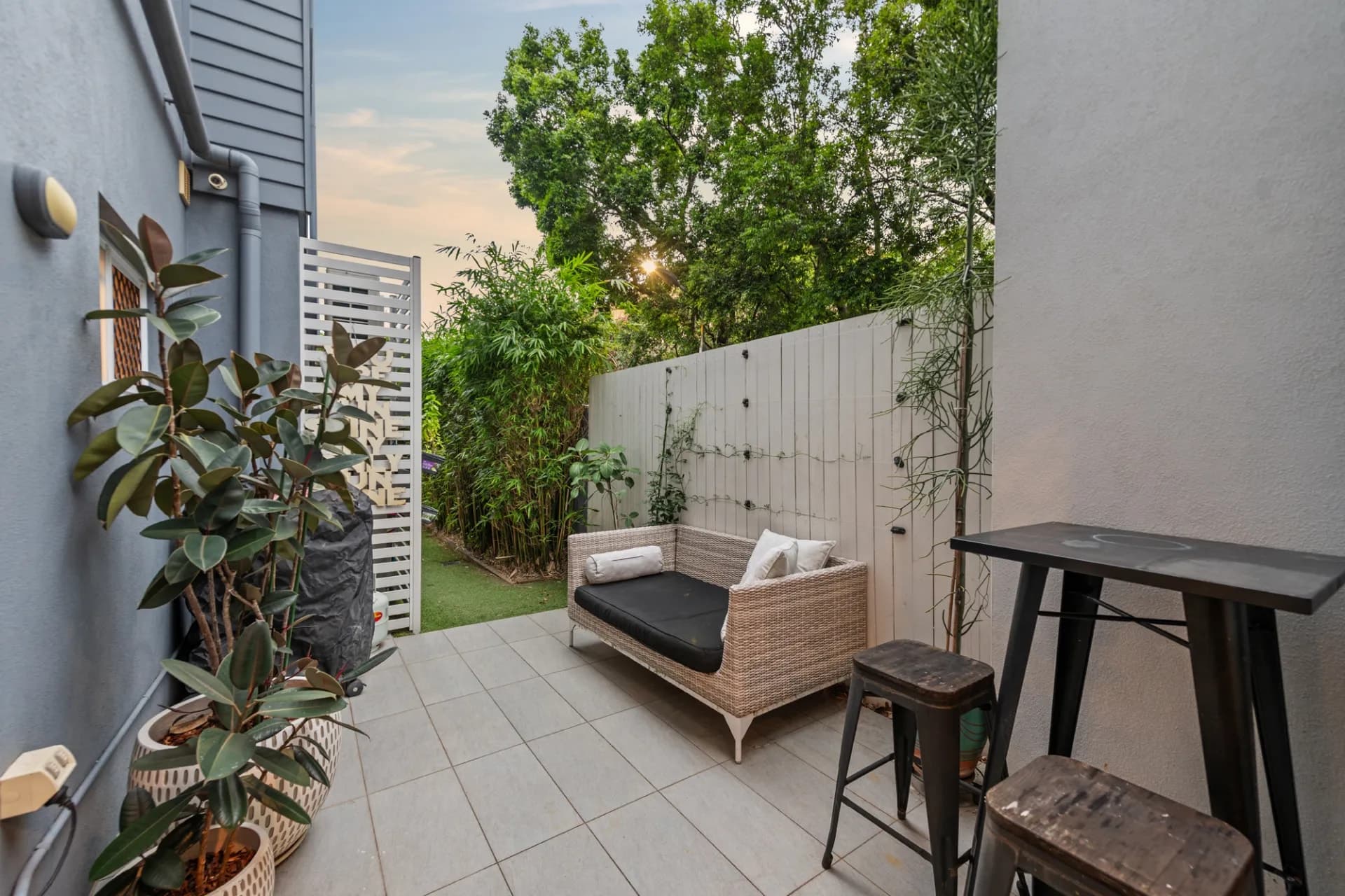 2/44 Jackson Street, Hamilton - Thumbnail 7