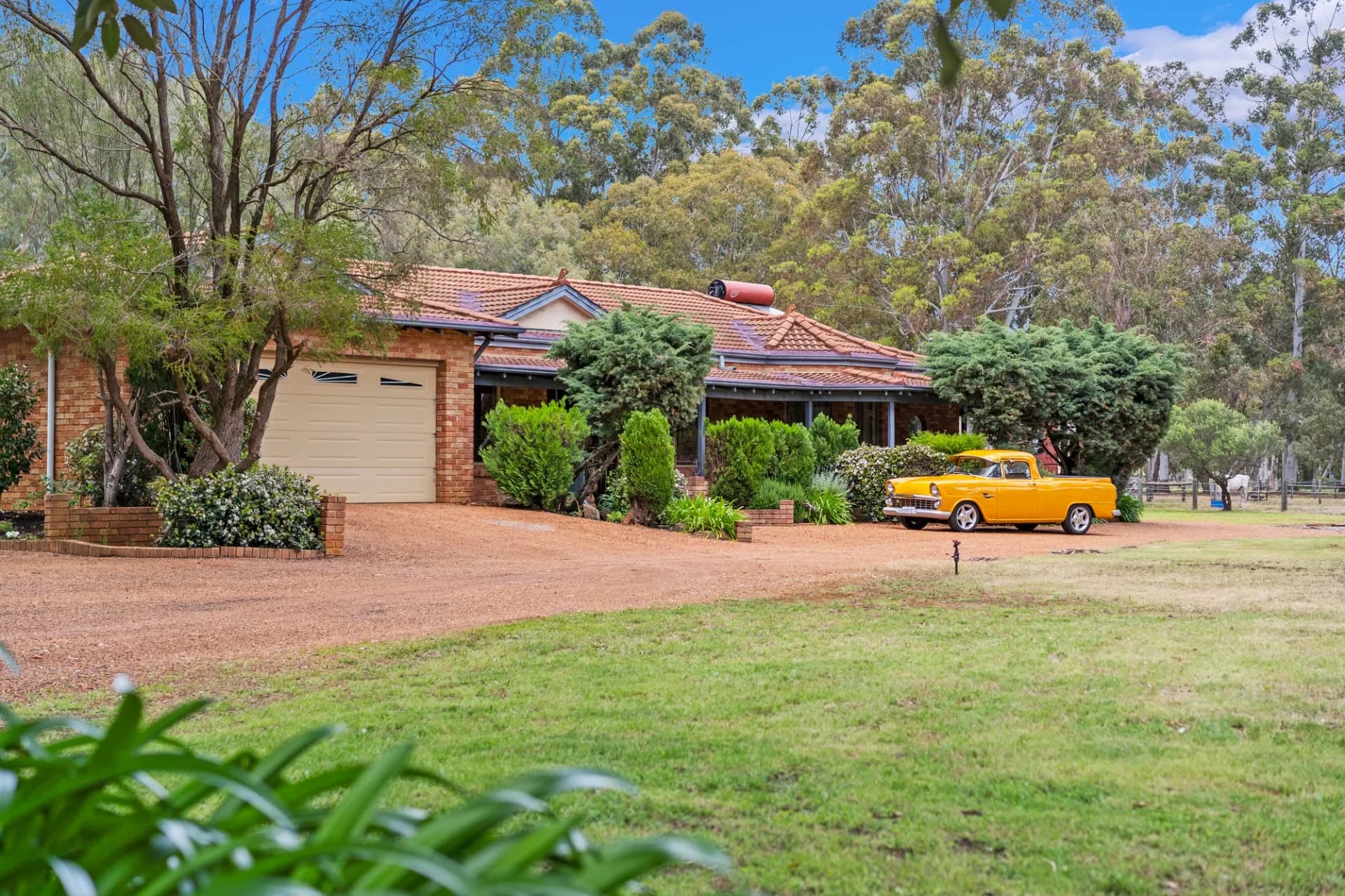 71 Salmon Bark Road, Serpentine - Image 1