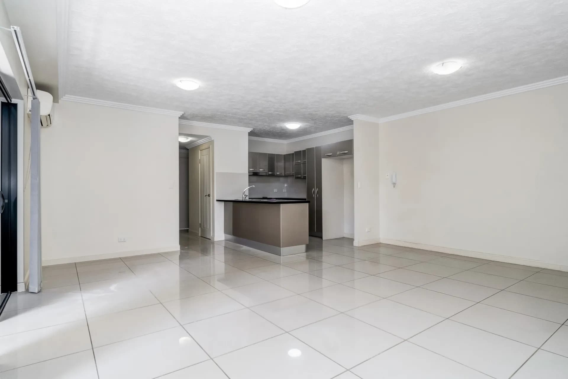 42/319 Angus Smith Drive, Douglas - Thumbnail 3