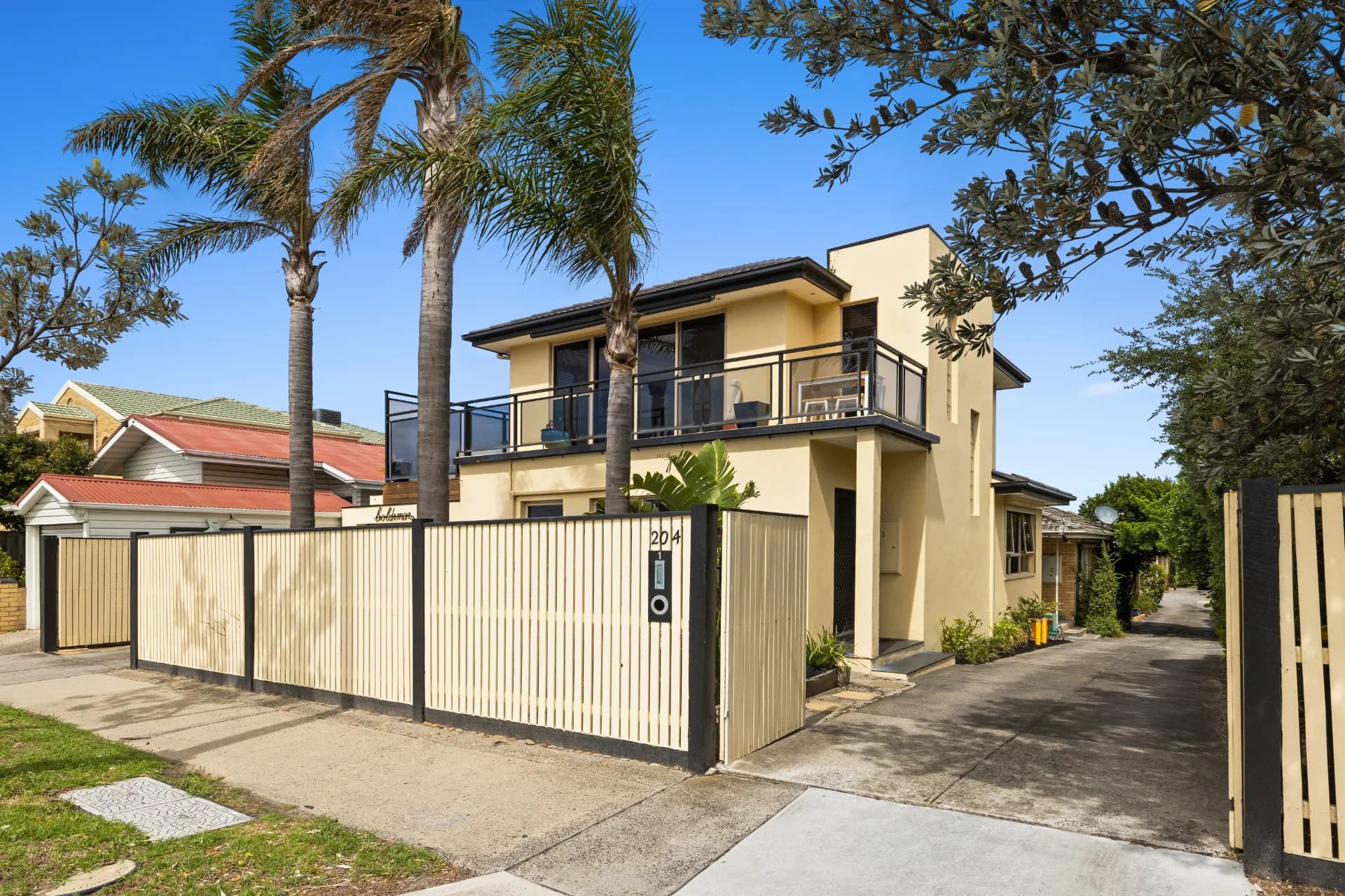 1/204 Nepean Highway, Aspendale - Image 1