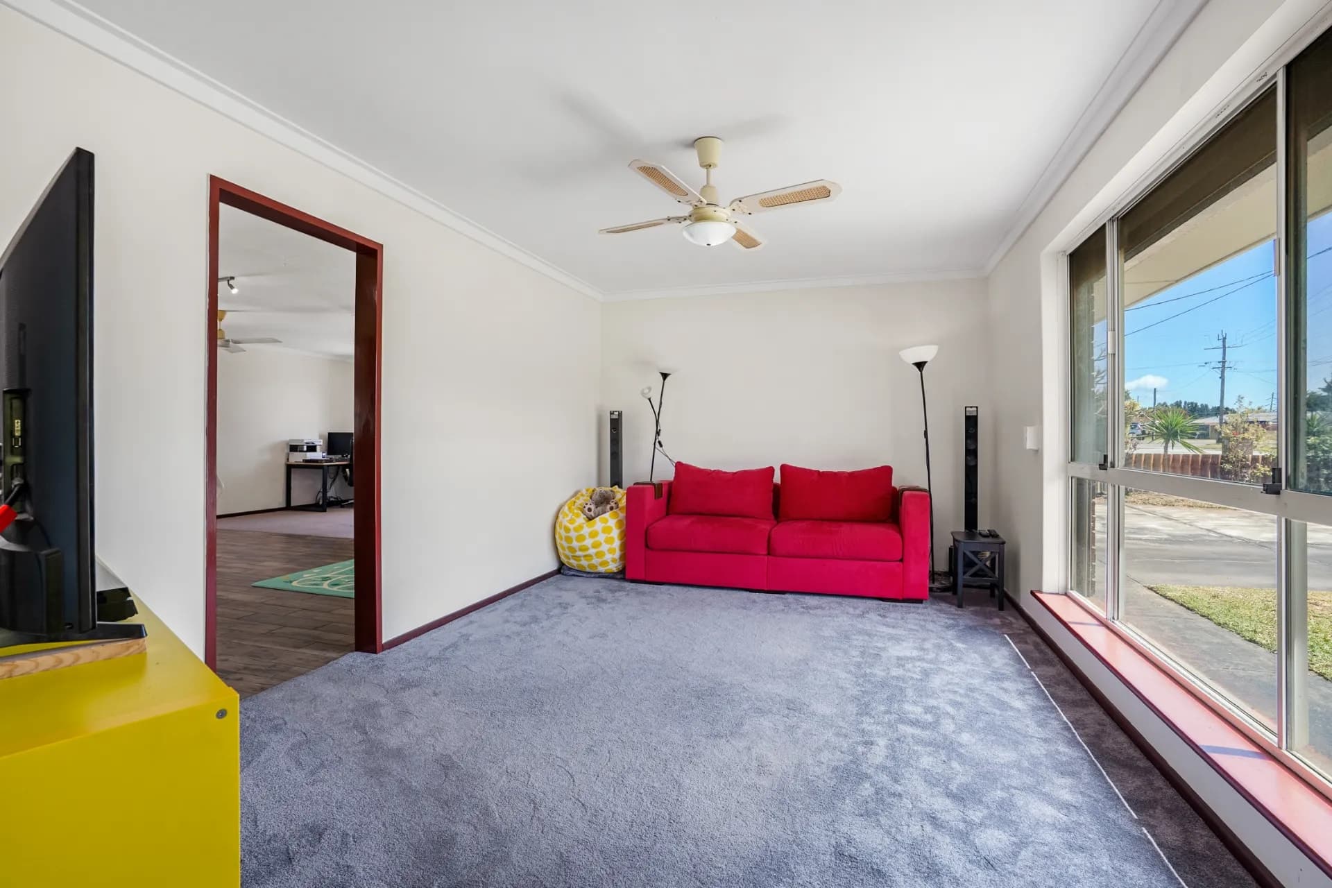 6 Seabrooke Avenue, Rockingham - Thumbnail 5
