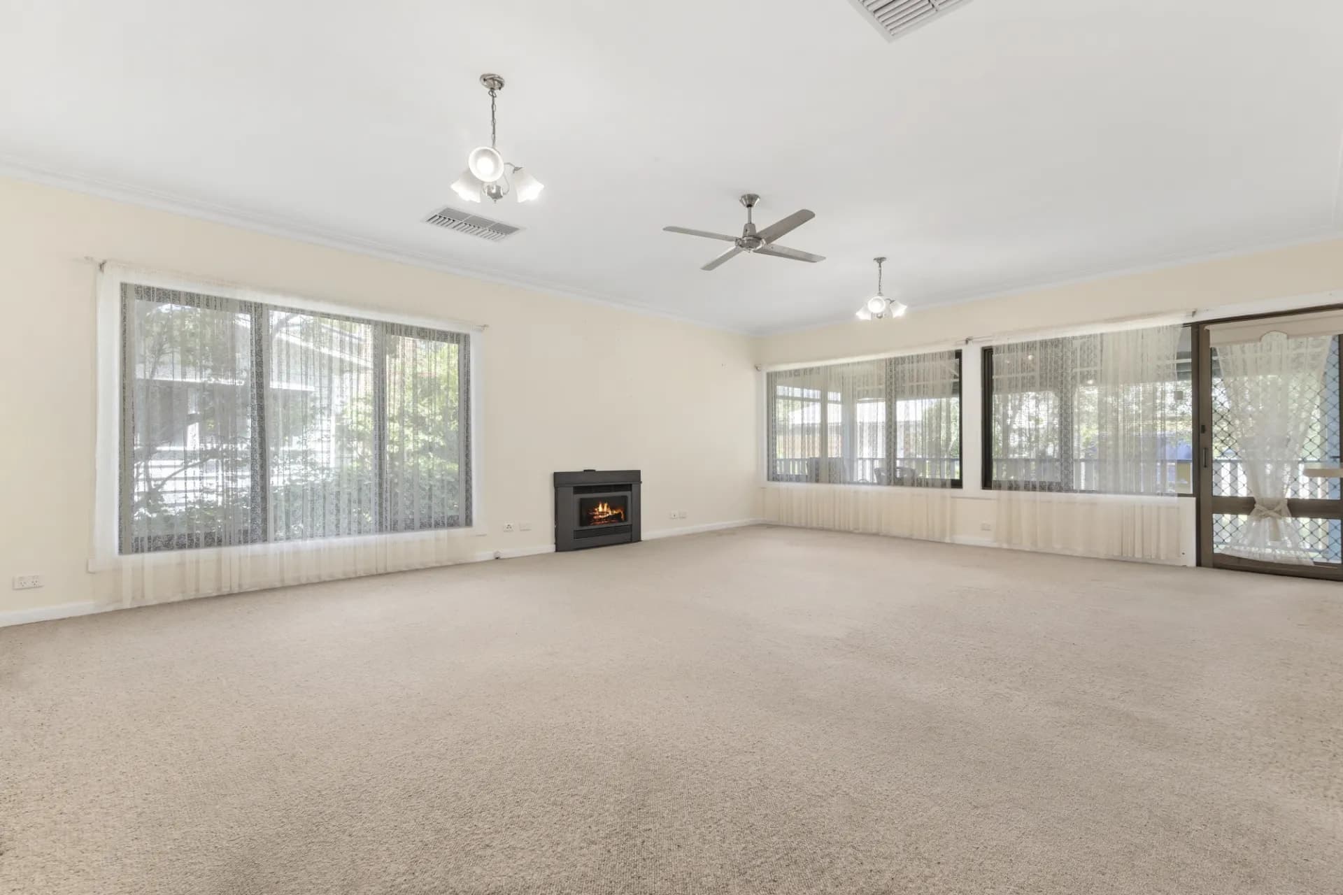 9 Lyon Street, Rosebud - Thumbnail 5