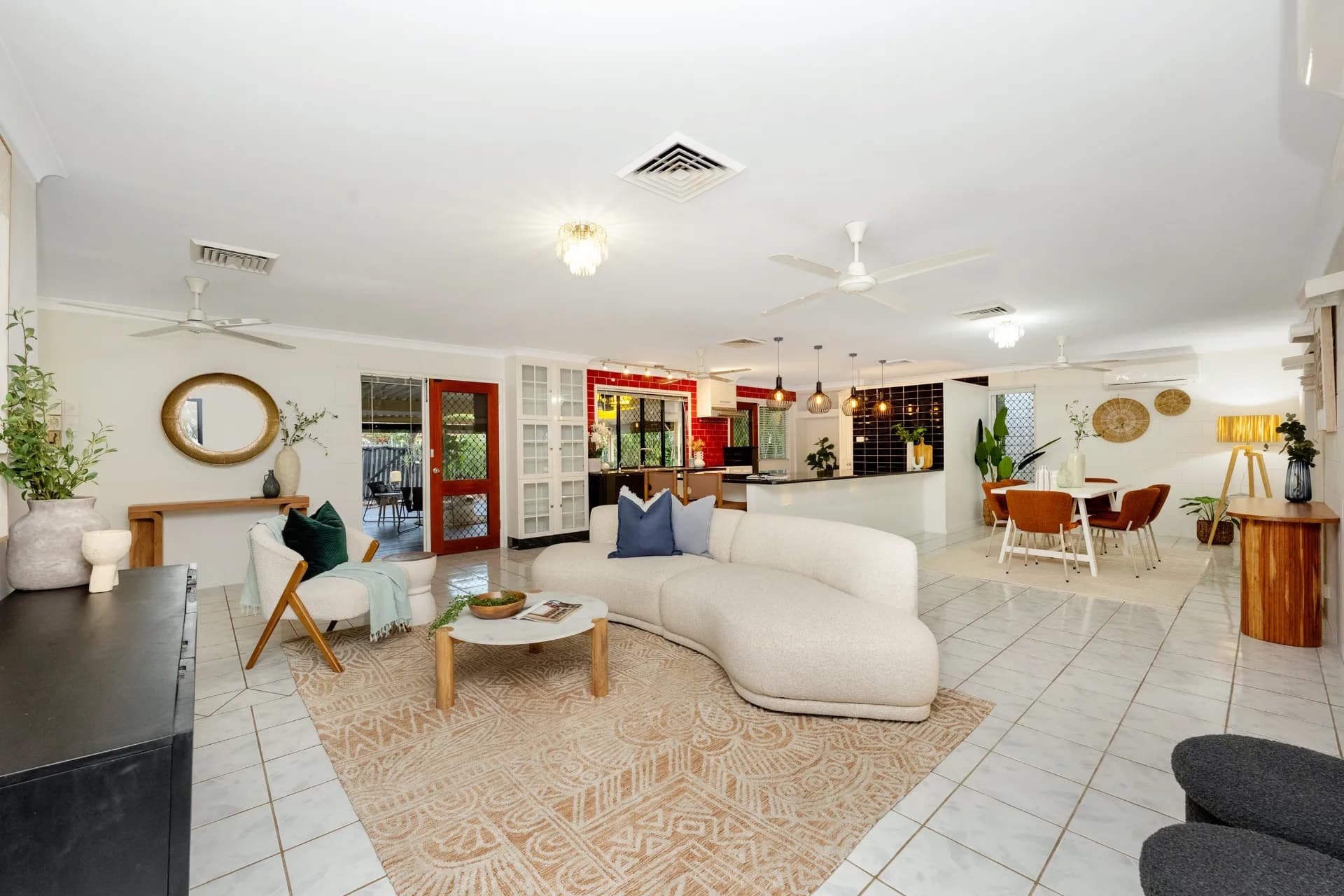 3 Ebony Court, Bushland Beach - Thumbnail 5