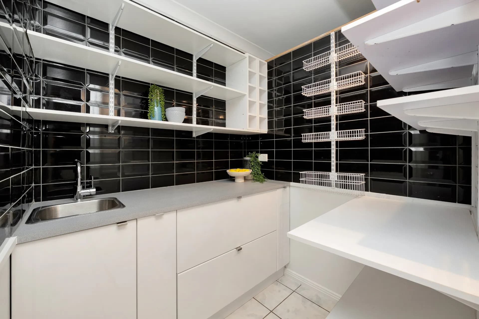 3 Ebony Court, Bushland Beach - Thumbnail 8