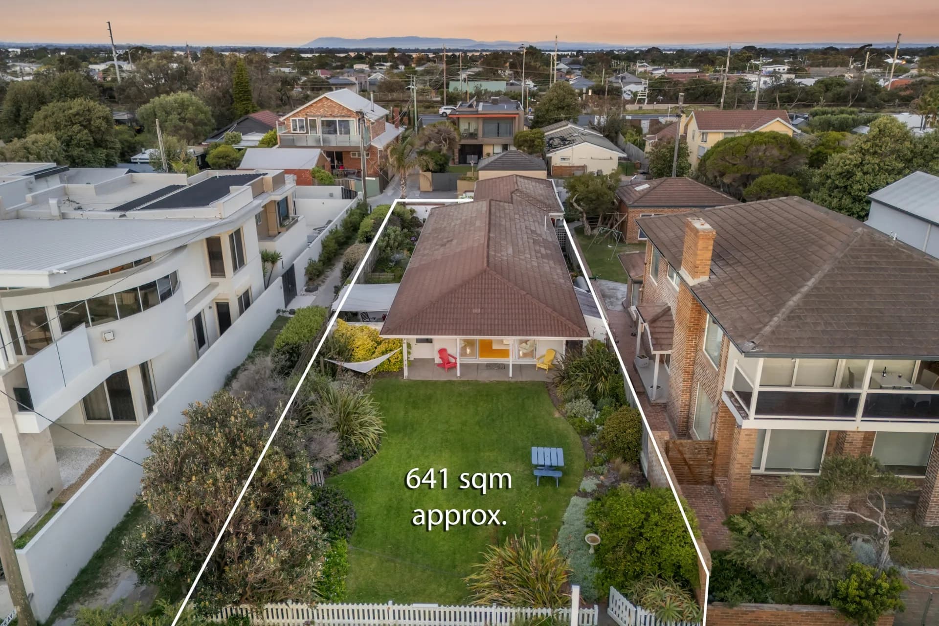 3 Bayview Lane, Aspendale - Thumbnail 3