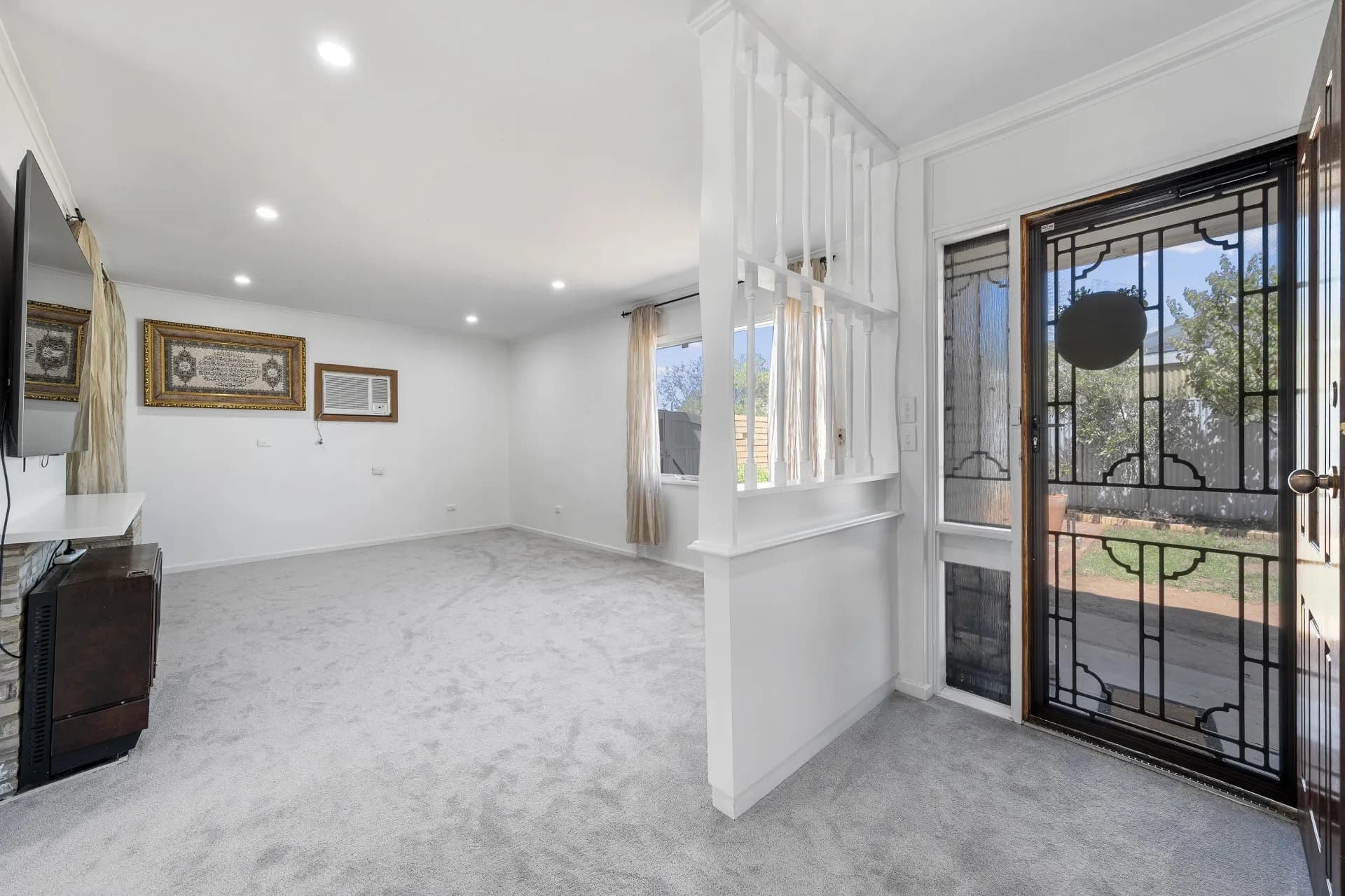 21 Charlton Drive, Salisbury East - Thumbnail 3