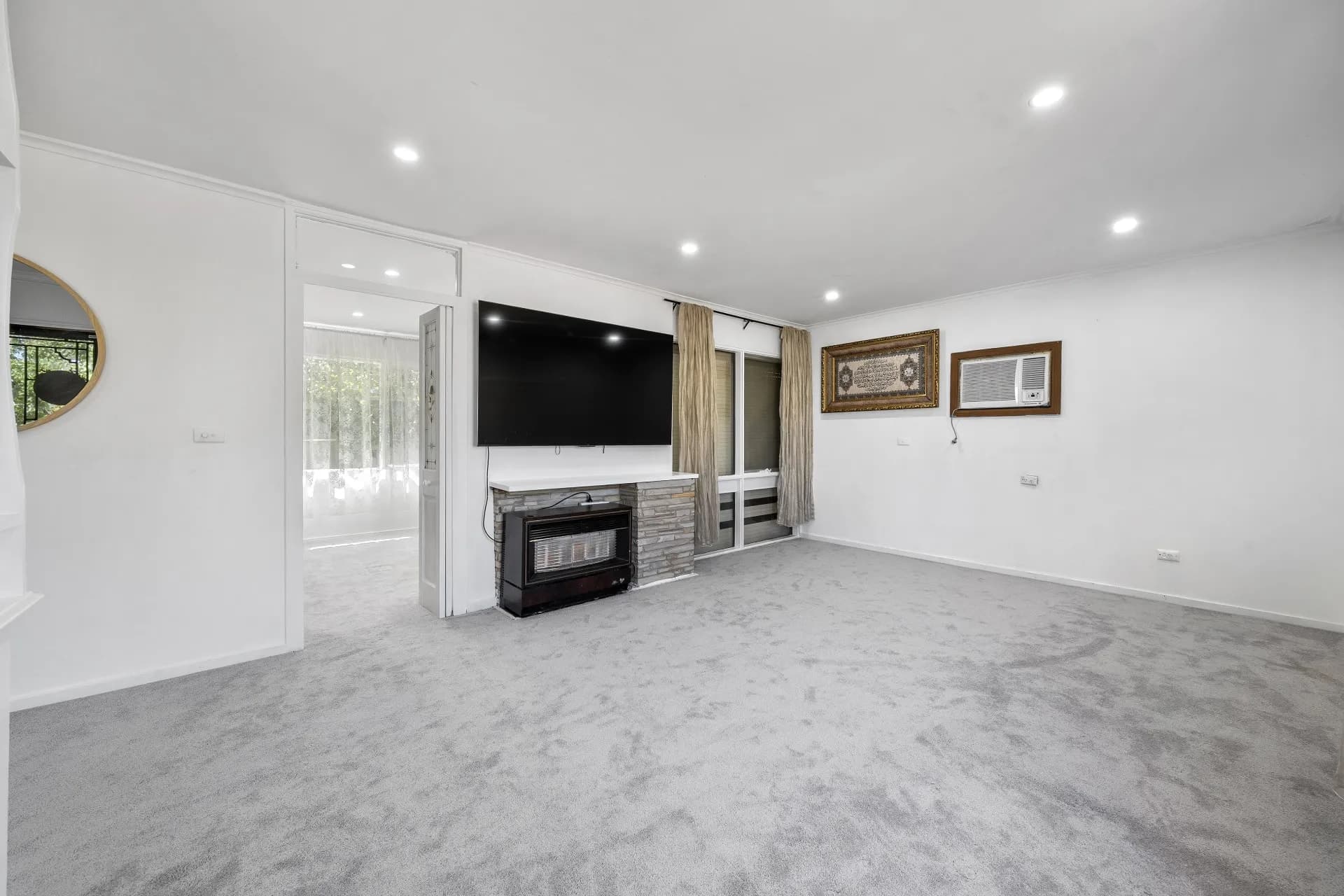 21 Charlton Drive, Salisbury East - Thumbnail 4