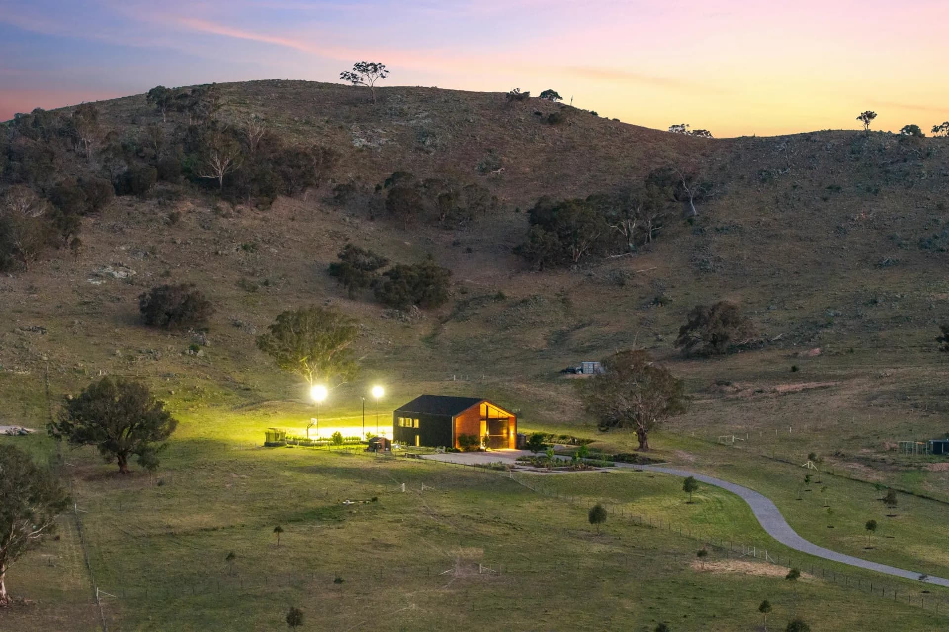 89 Mount Pleasant  Drive, Googong - Thumbnail 2