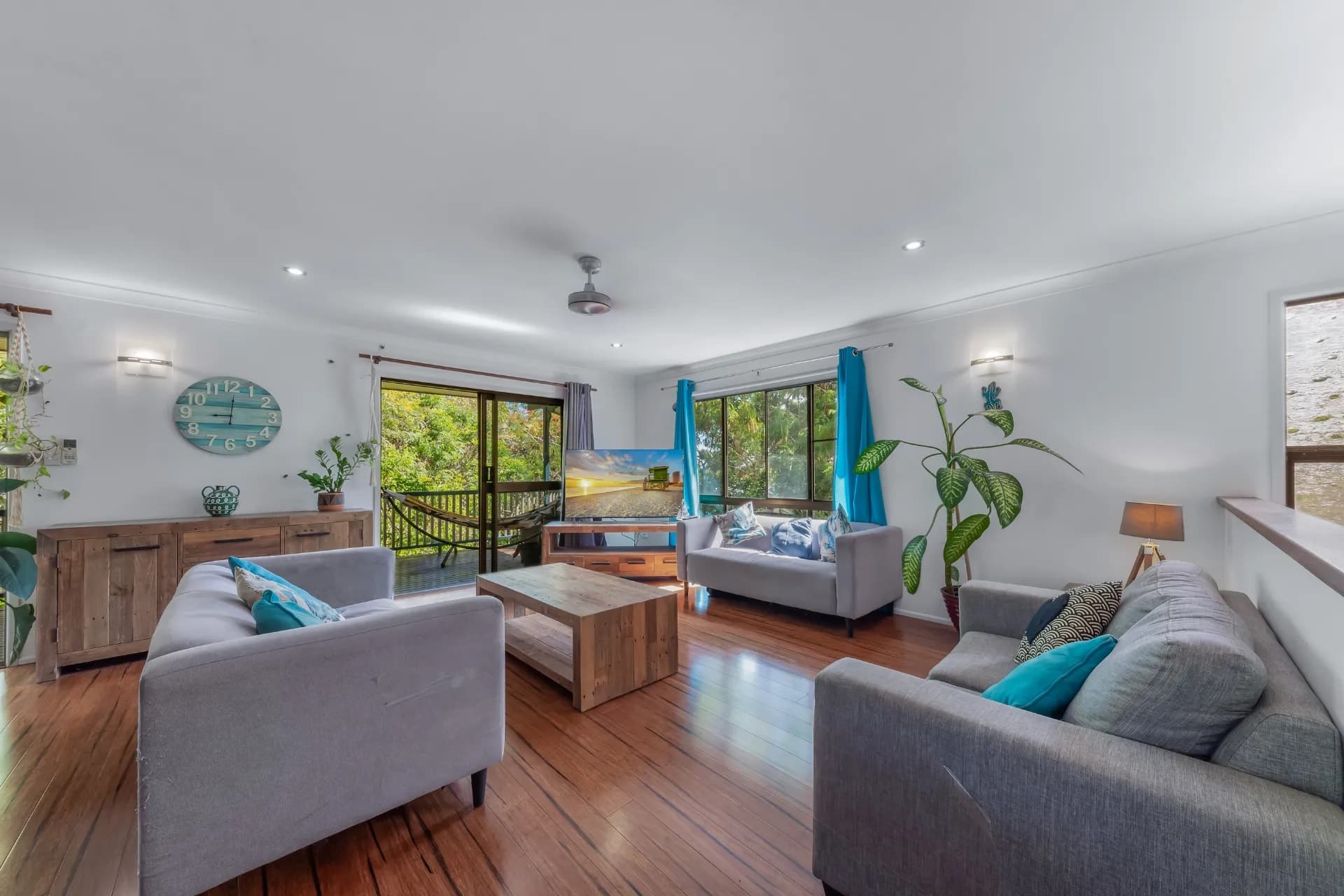 2 Wambiri Street, Cannonvale - Thumbnail 6
