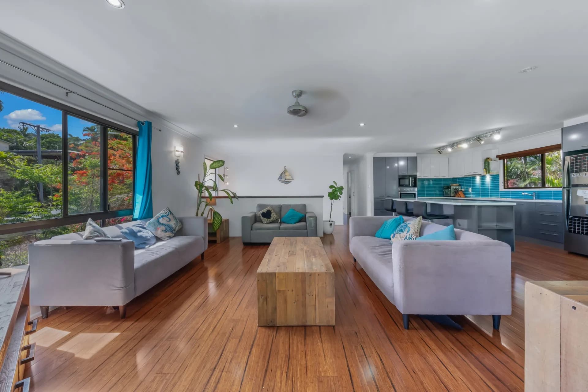2 Wambiri Street, Cannonvale - Thumbnail 7