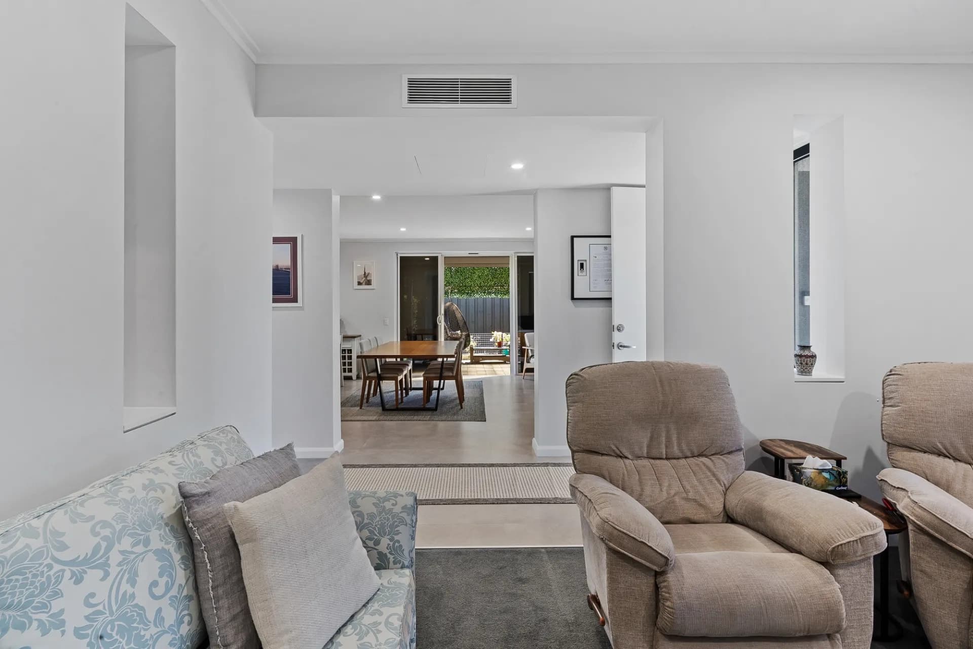 4 Portland Pass, Meadow Springs - Thumbnail 5