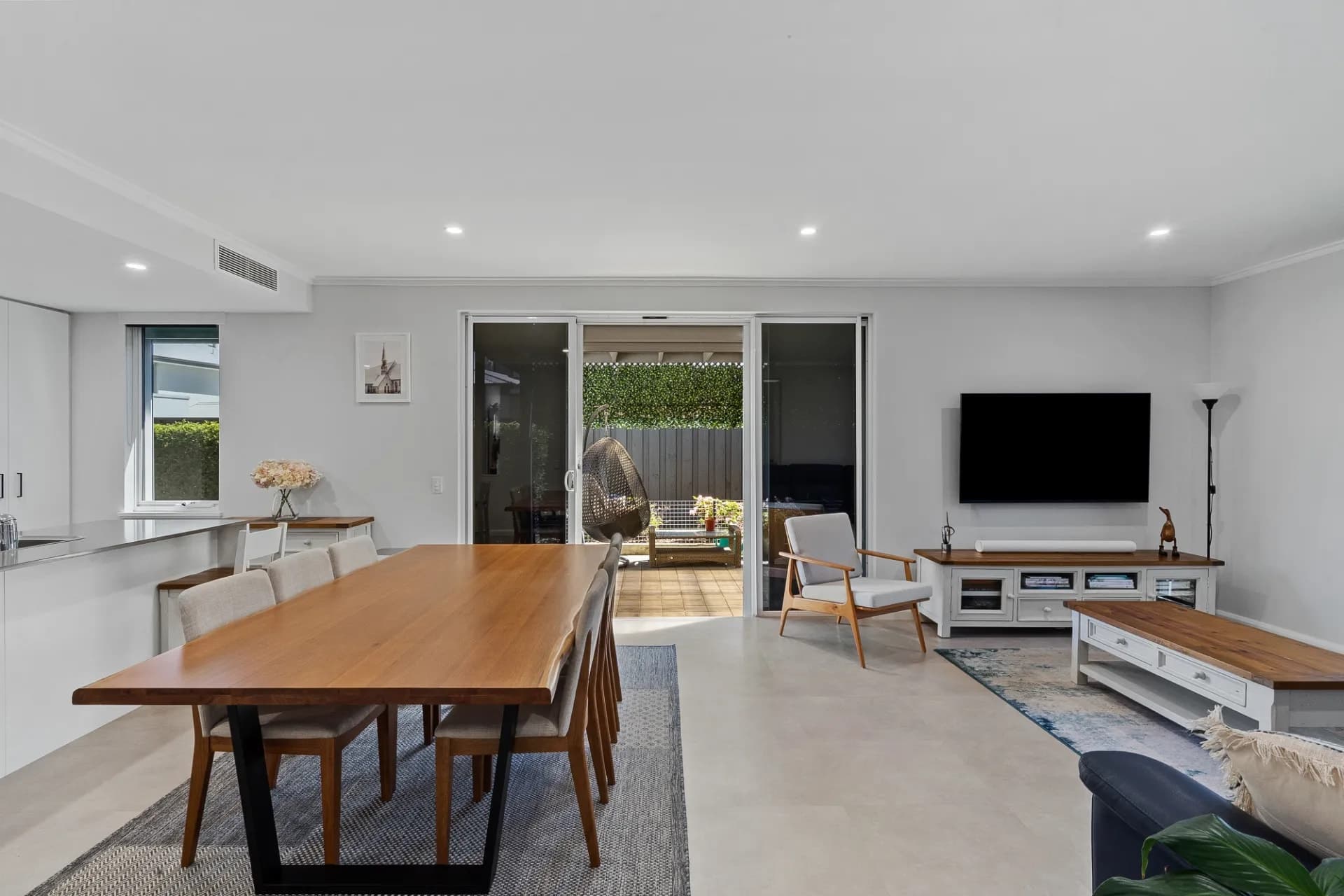 4 Portland Pass, Meadow Springs - Thumbnail 6