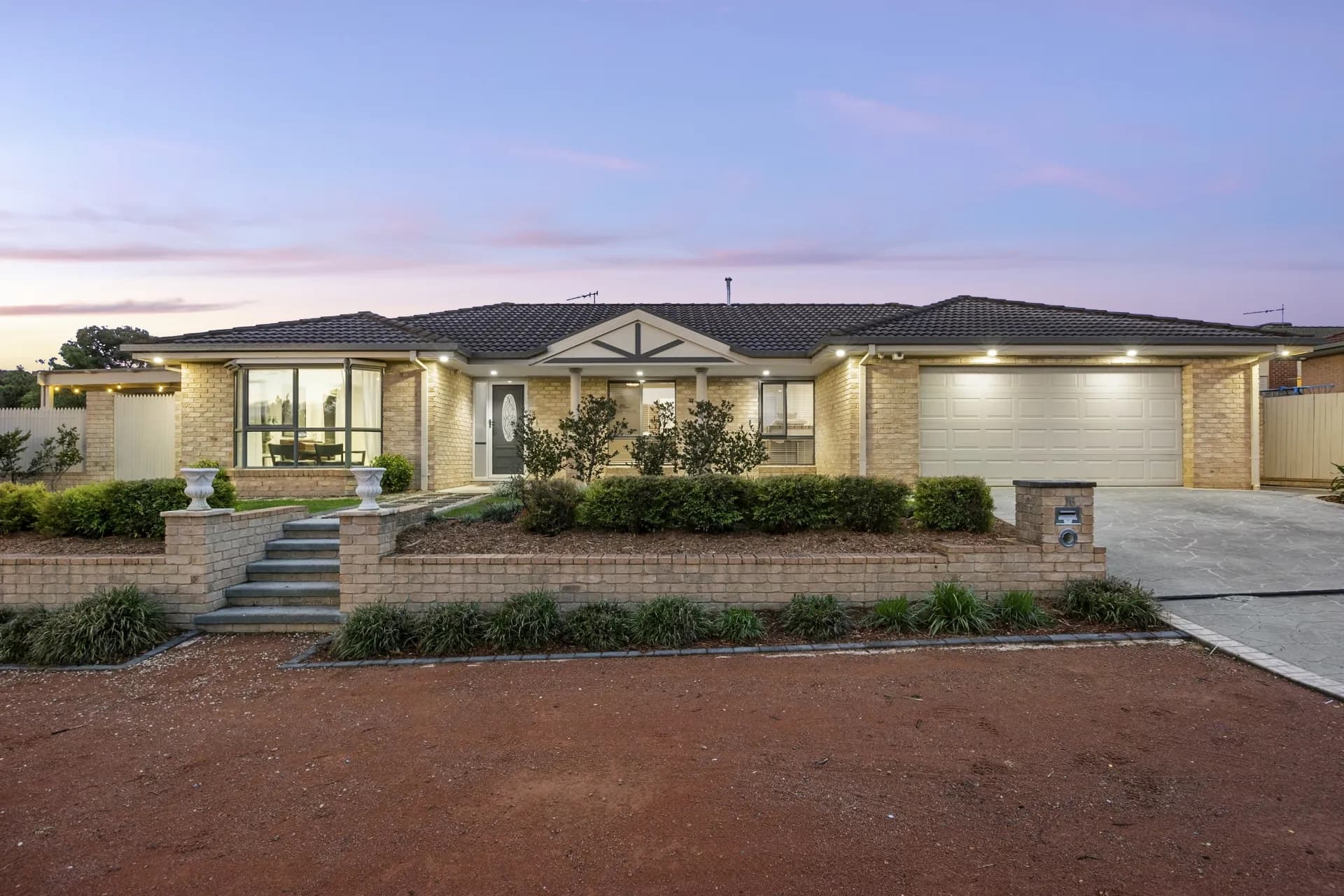 16 Dora Street, Jerrabomberra - Image 1