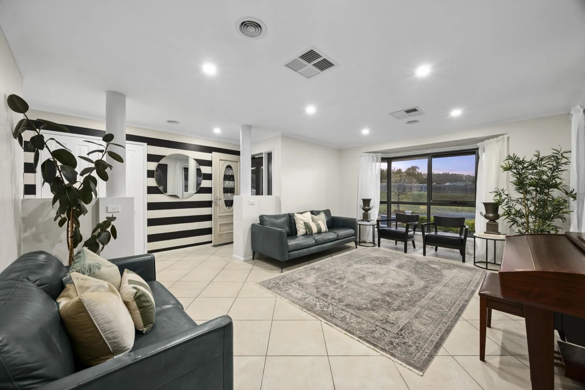 16 Dora Street, Jerrabomberra - Thumbnail 4