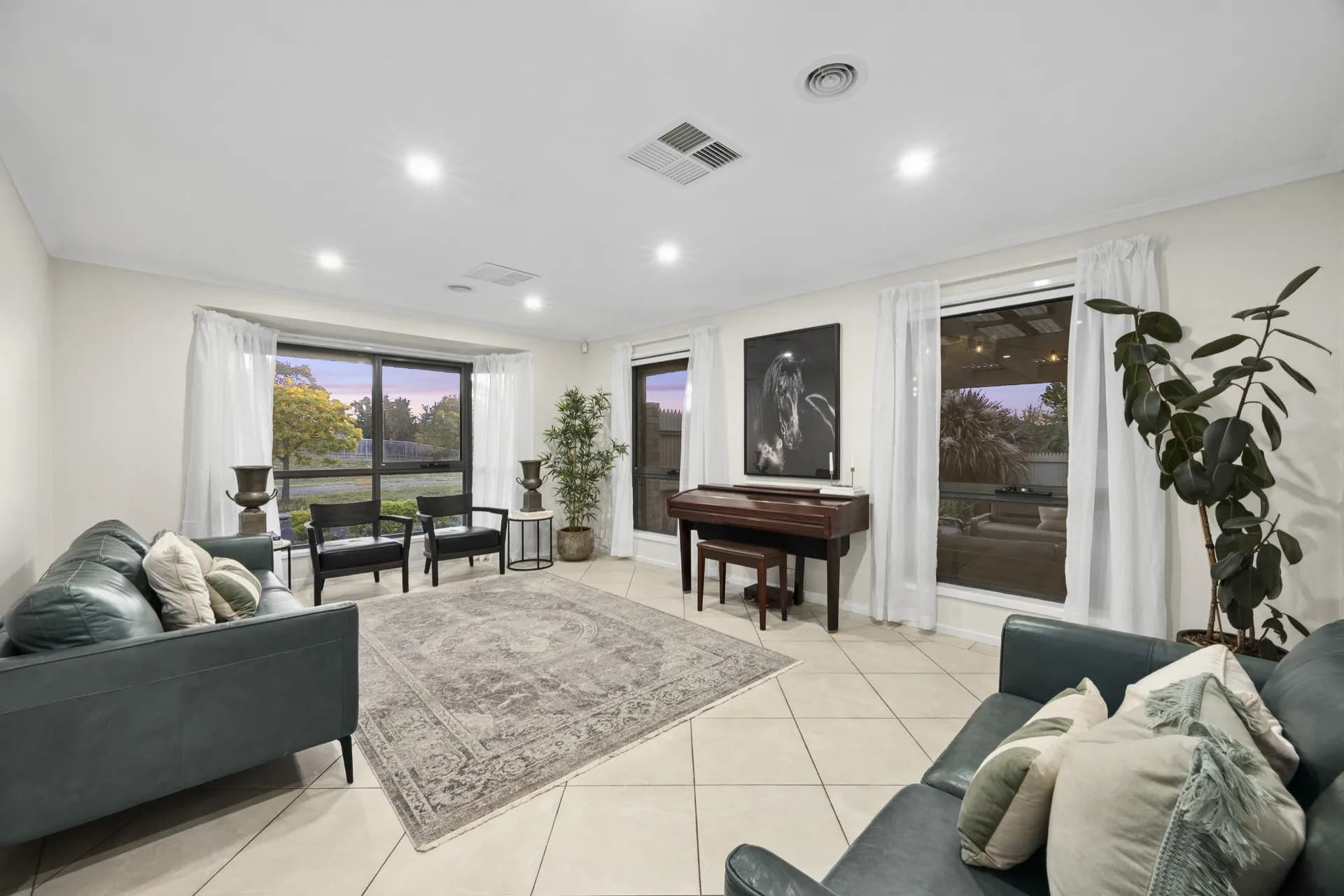 16 Dora Street, Jerrabomberra - Thumbnail 5