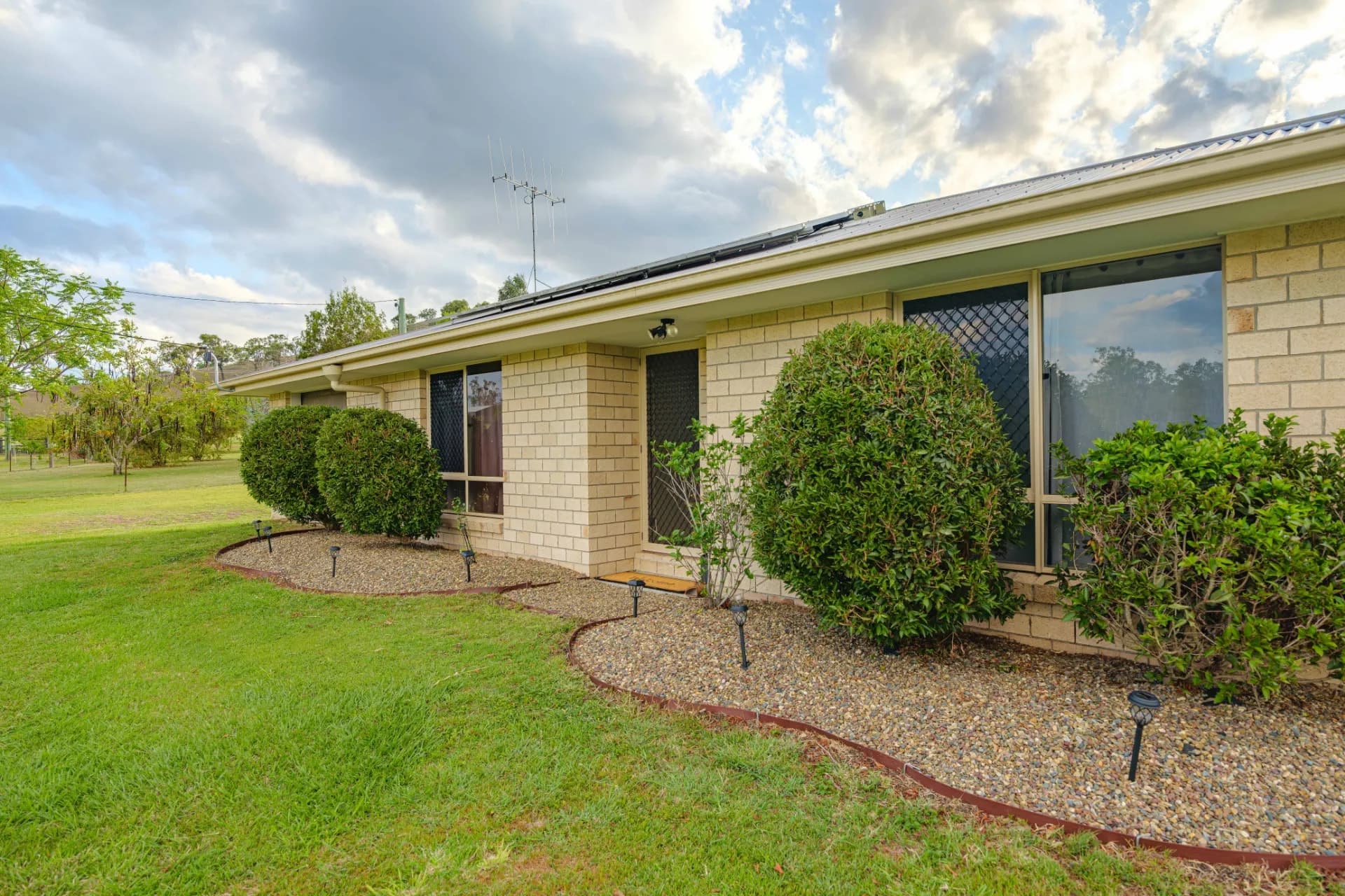 72 Chamberlain Street, Woolooga - Thumbnail 2