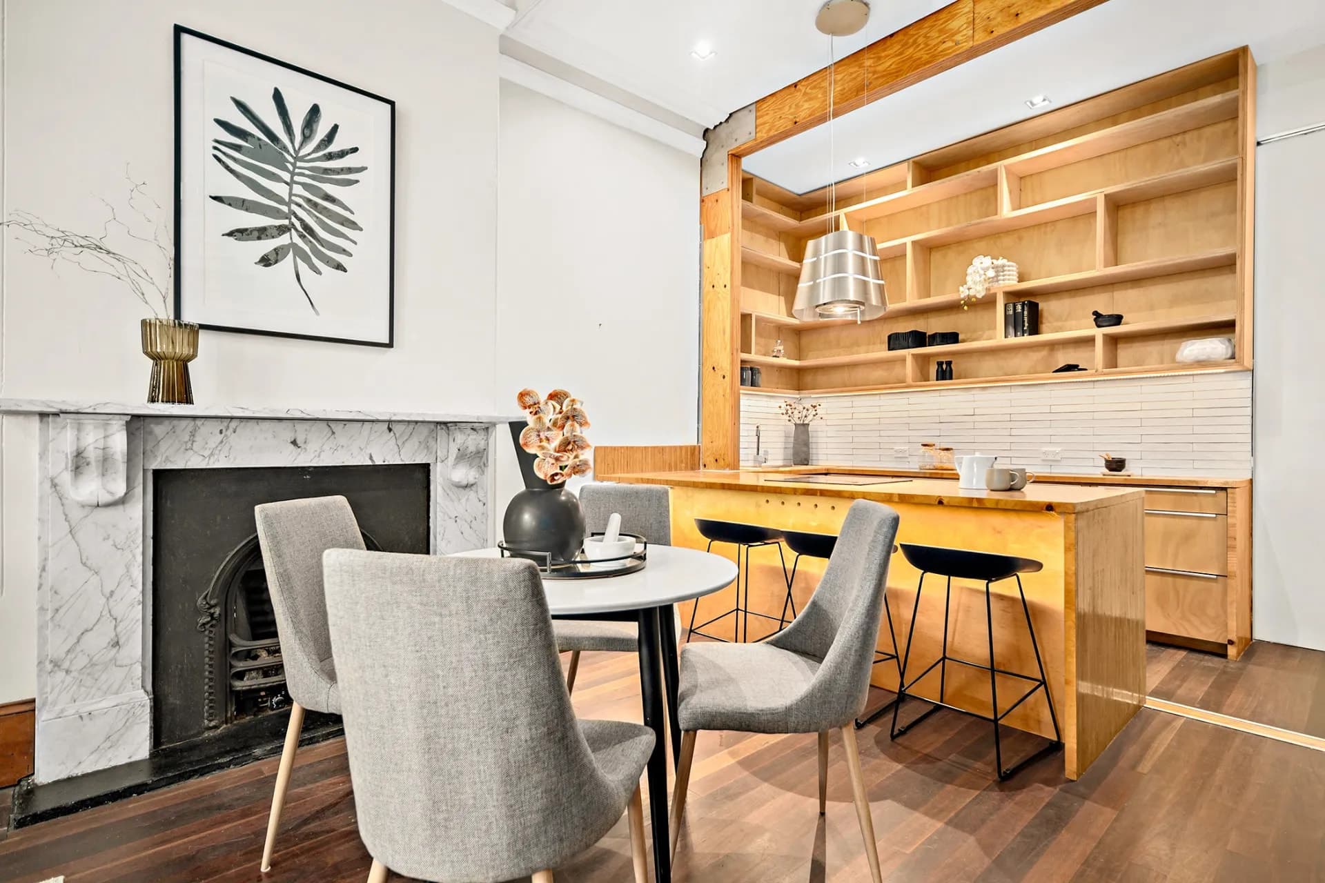 7/16-18 Nicholson  Street, Balmain East - Thumbnail 2