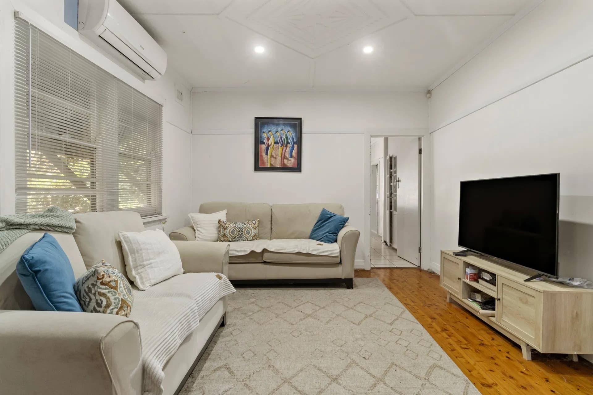 424 Glebe  Road, Hamilton South, NSW, Hamilton South - Thumbnail 3